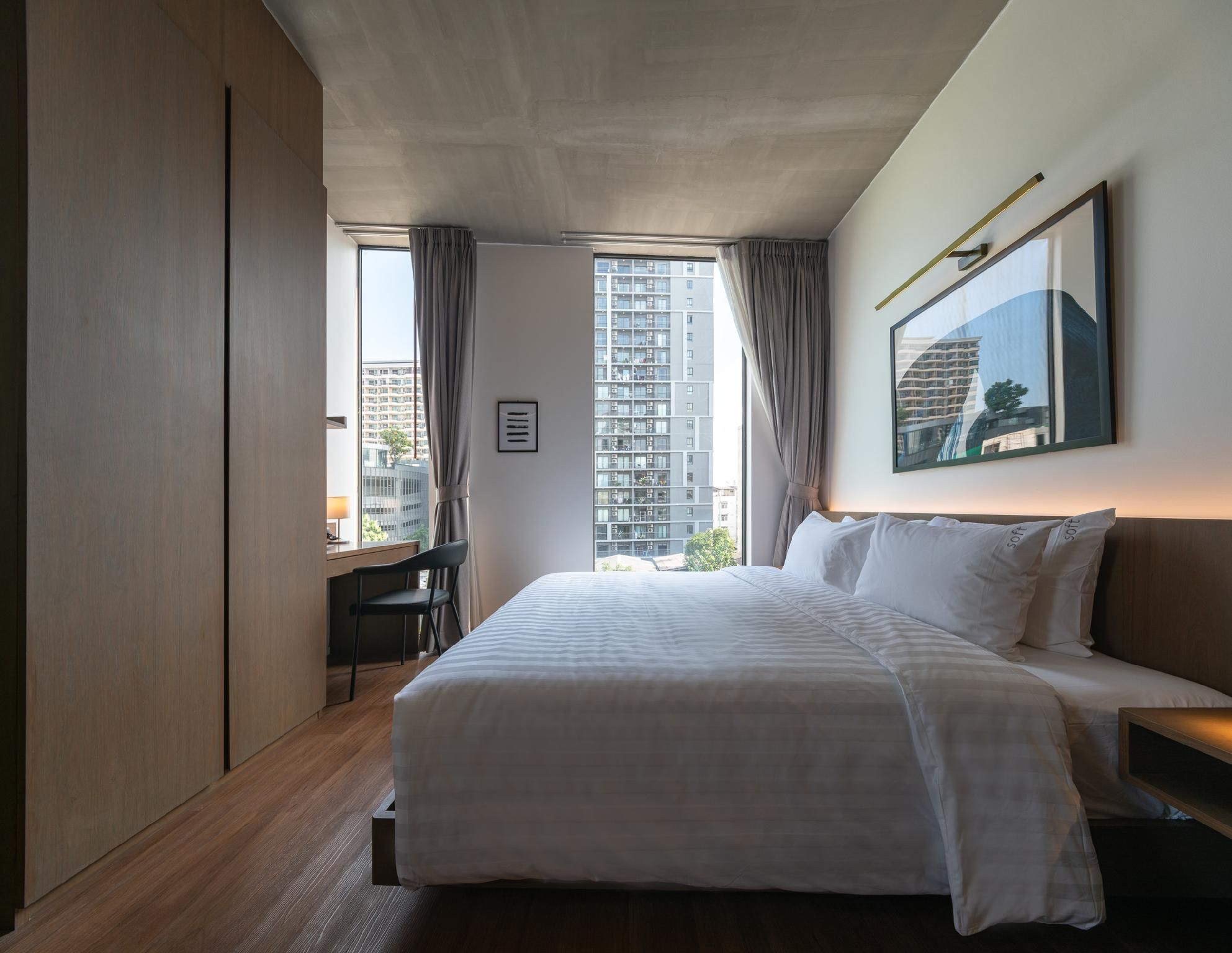 Executive King Room