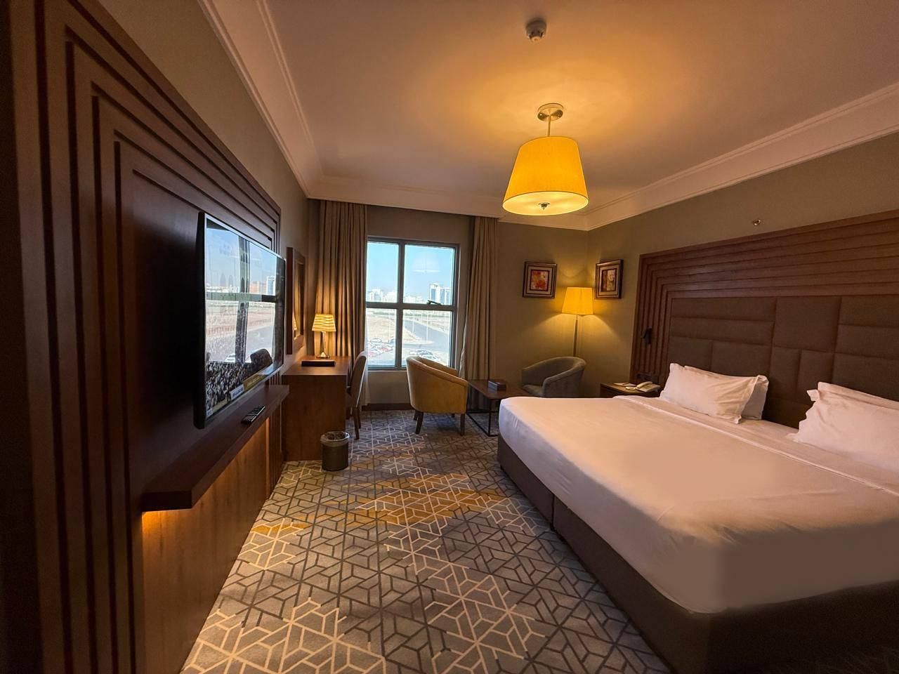 Deluxe Side Sea View