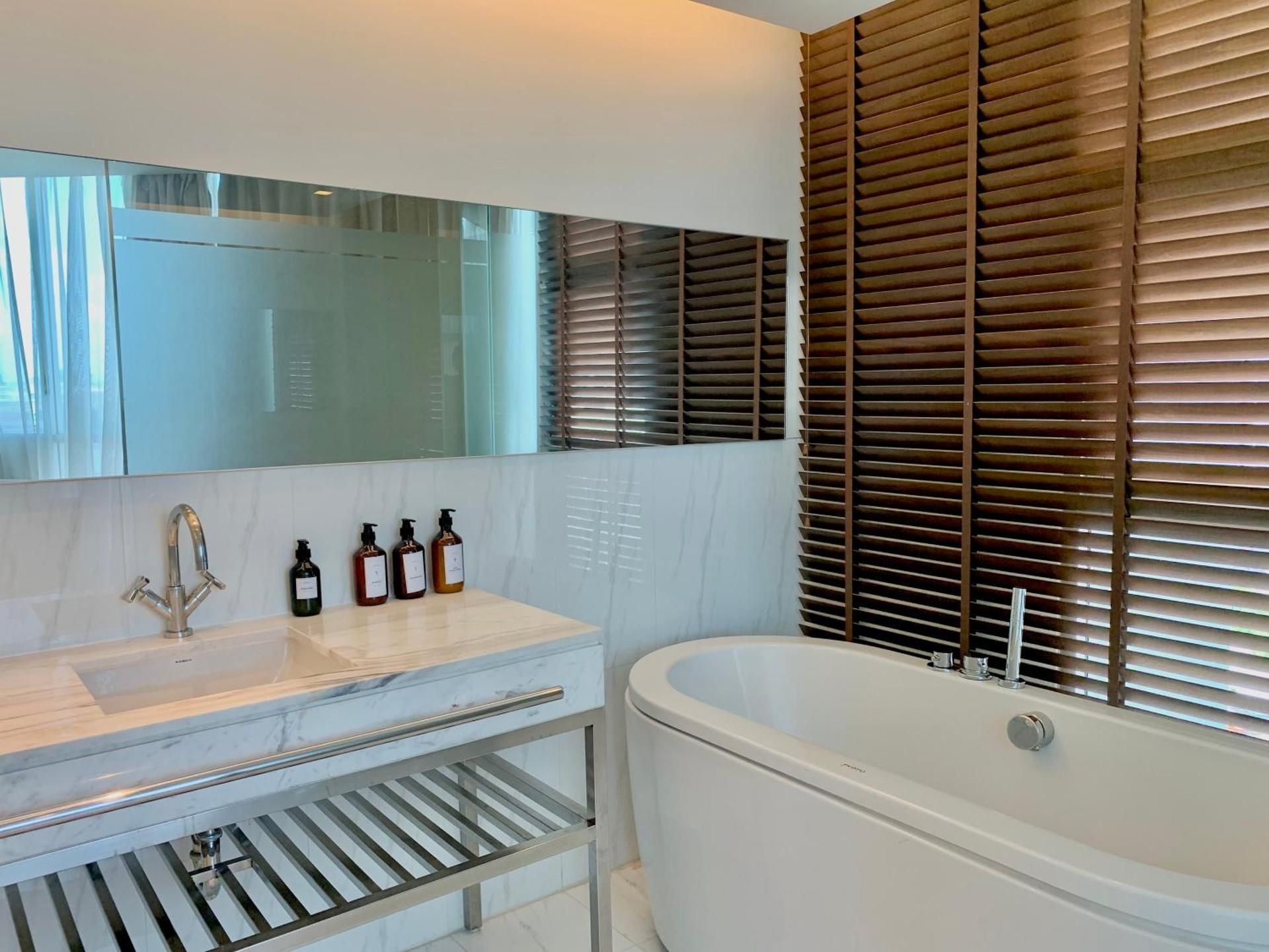 Two-Bedroom Apartment with City View