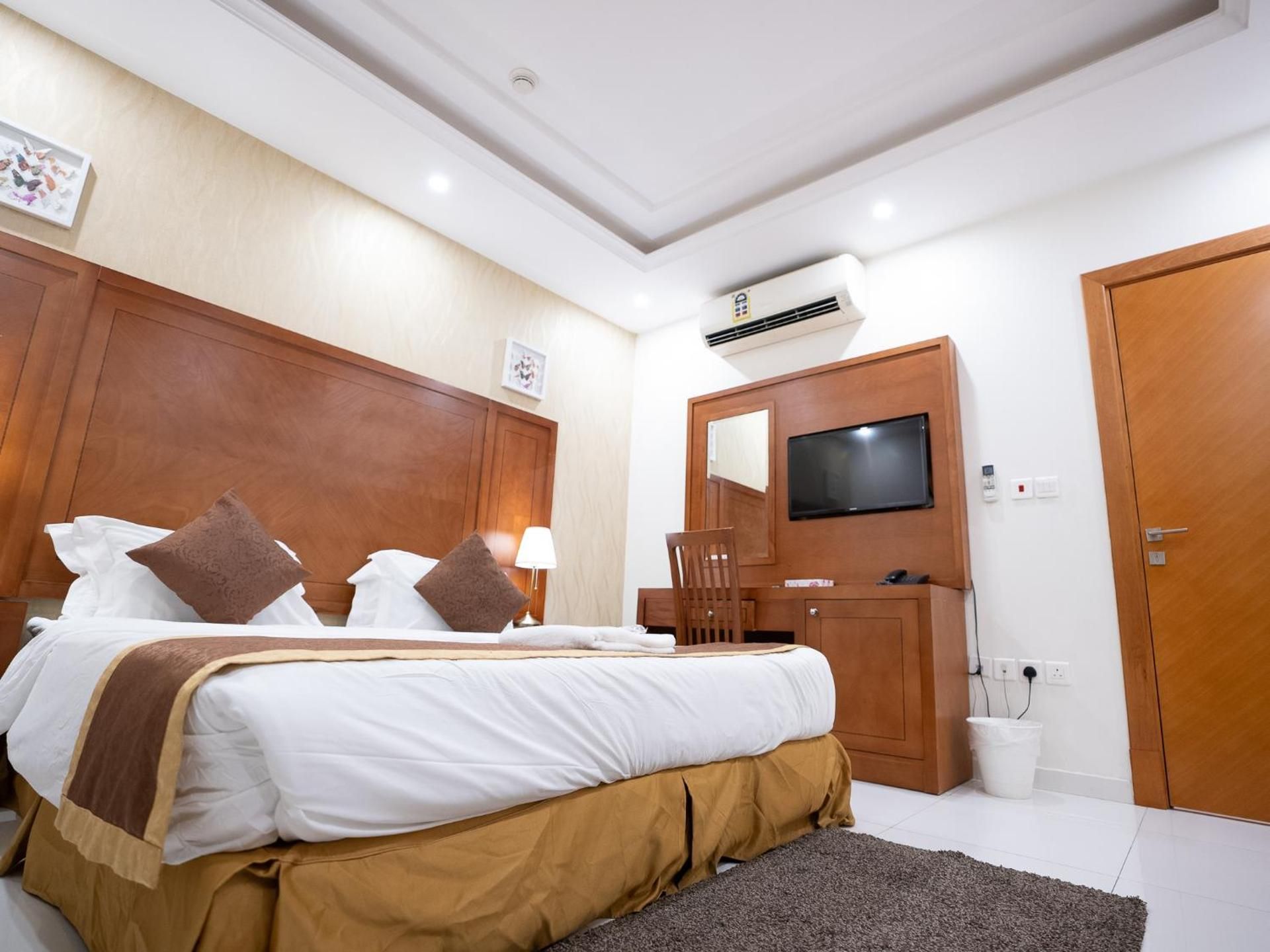 One Bedroom Suite