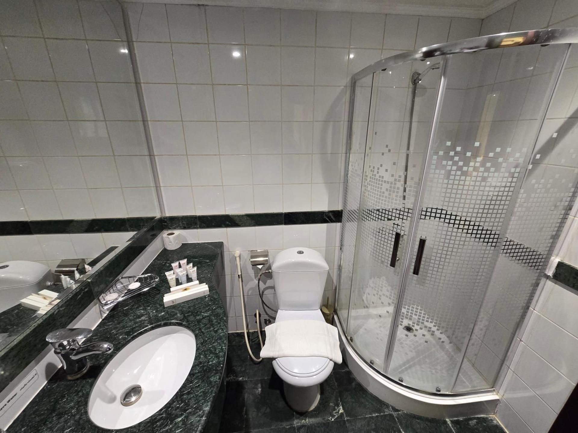 Standard suite family