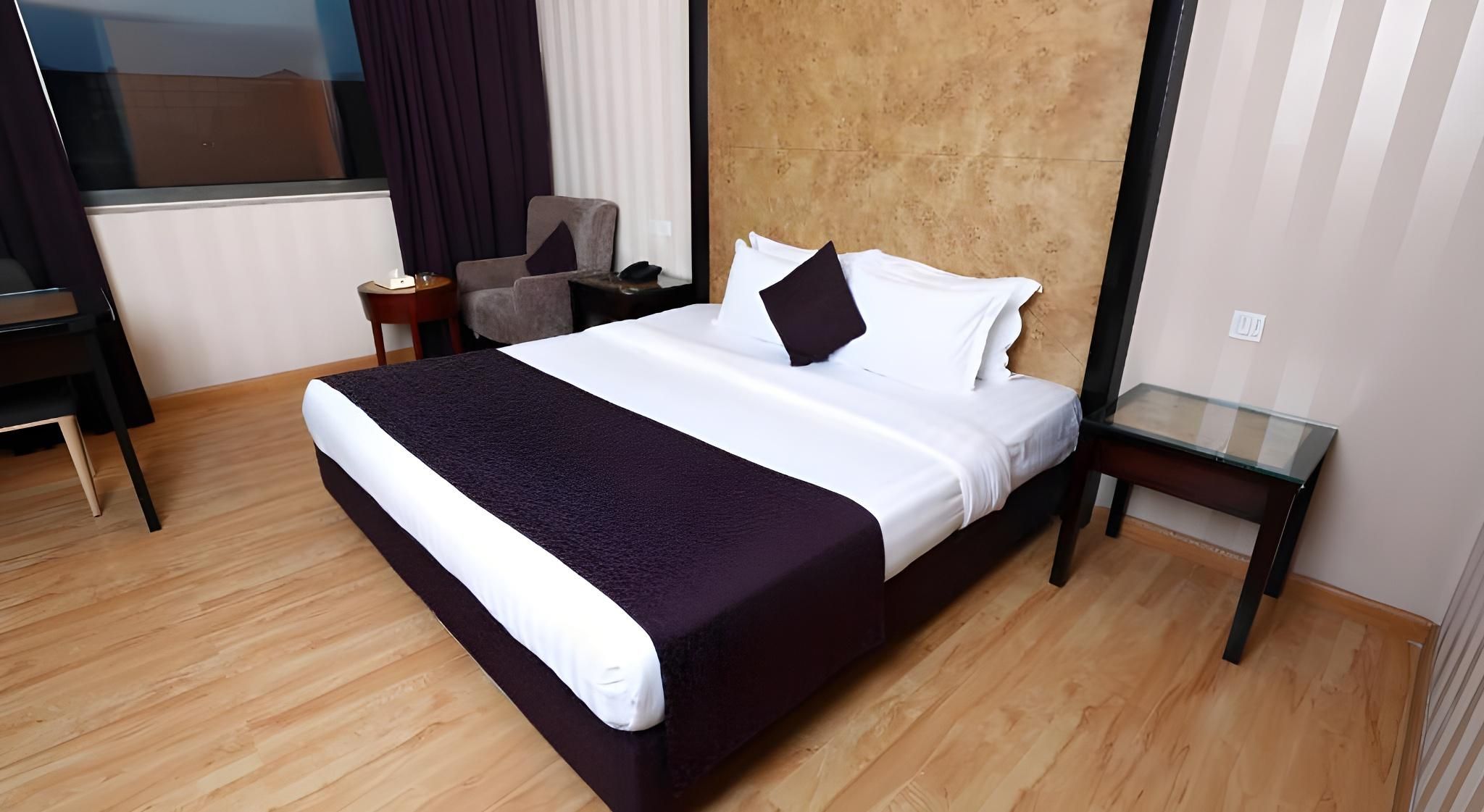Al Hayatt Jeddah Hotel Deluxe Double Room 2