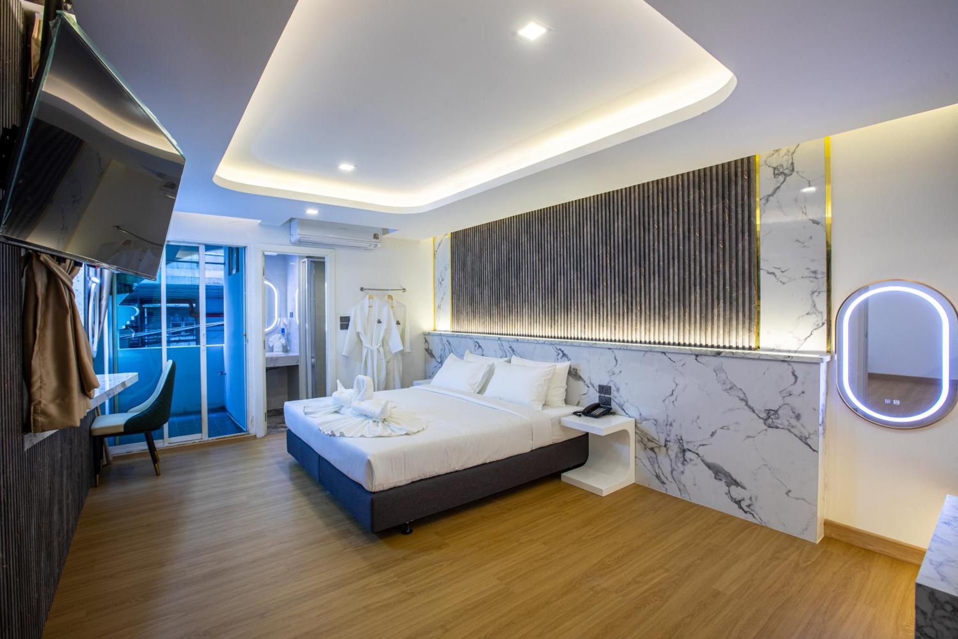 King Suite