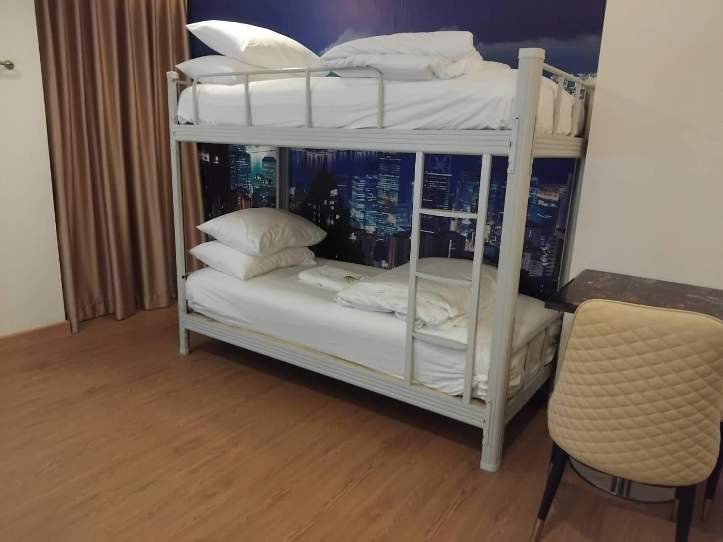 Premier King Suite - Twin Tower View Balcony
