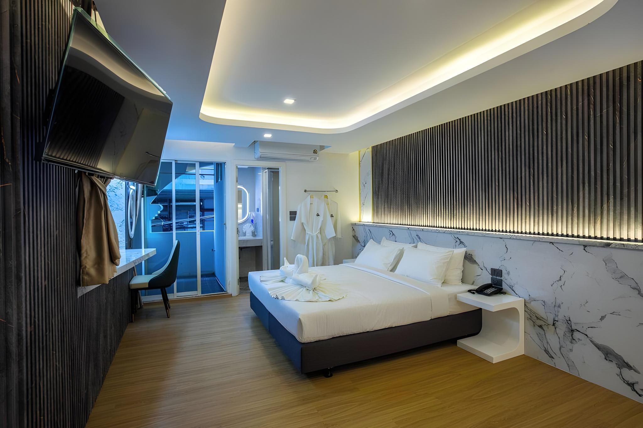King Suite