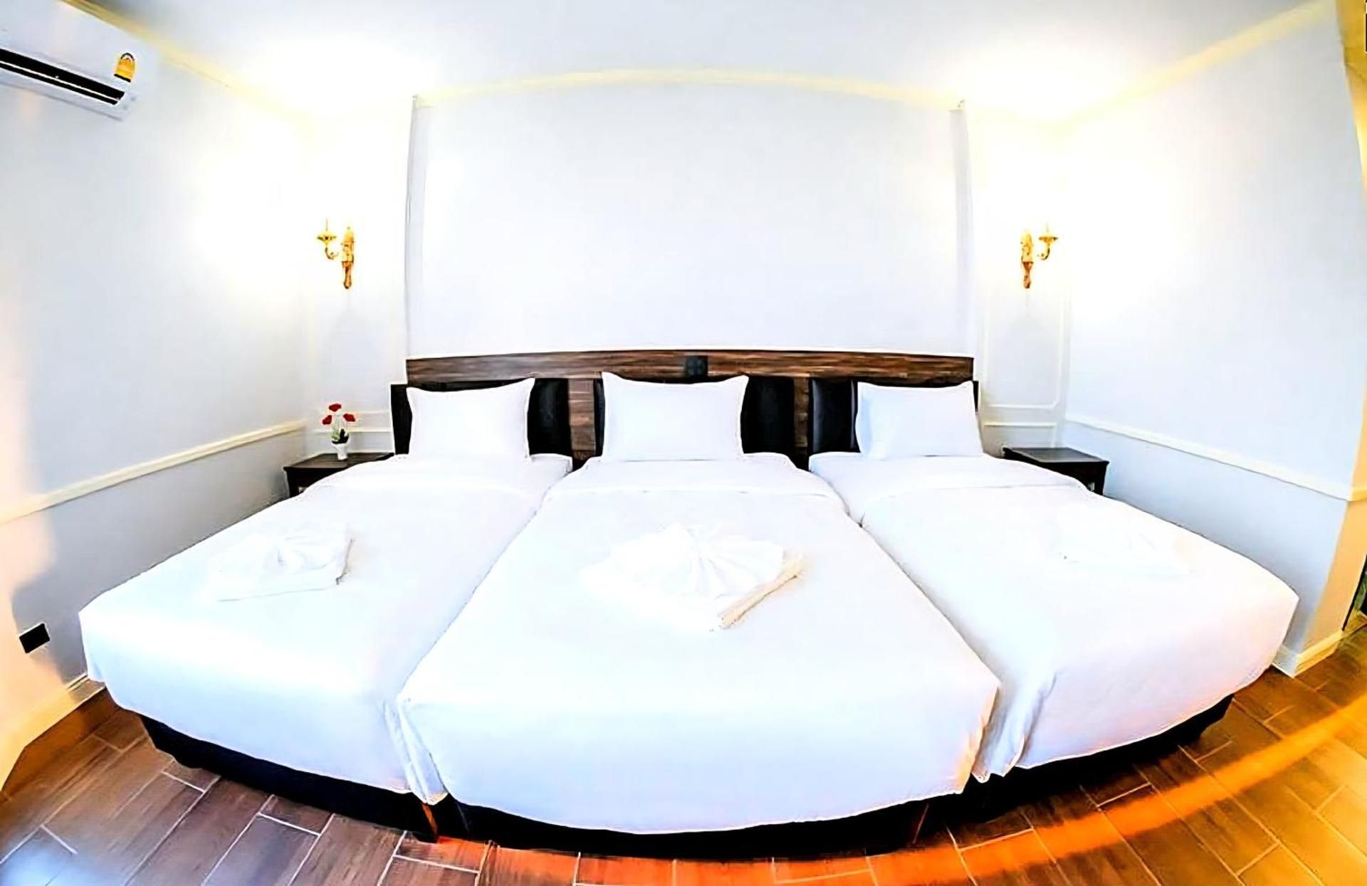 Budget Triple Room