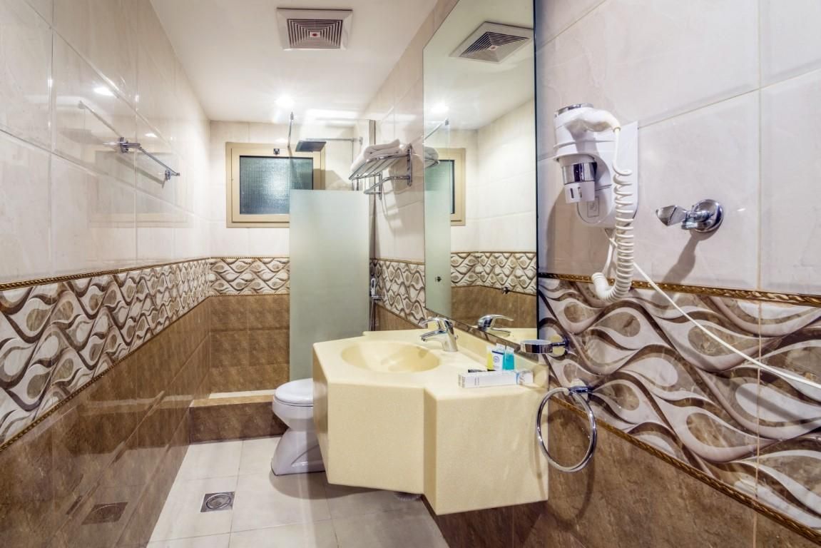 Carawan Service Apartment Al Tahliya - كروان للشقق المخدومة التحلية Standard Double Room 3