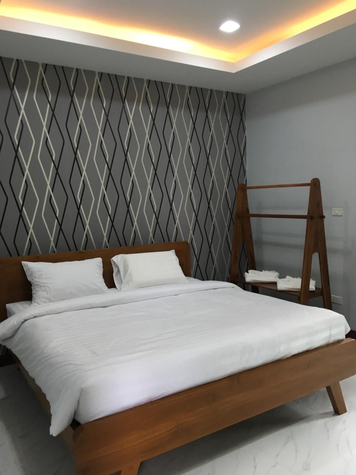 Large Double or Twin Room
