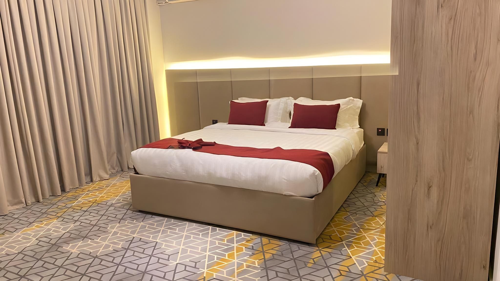 Standard Suite