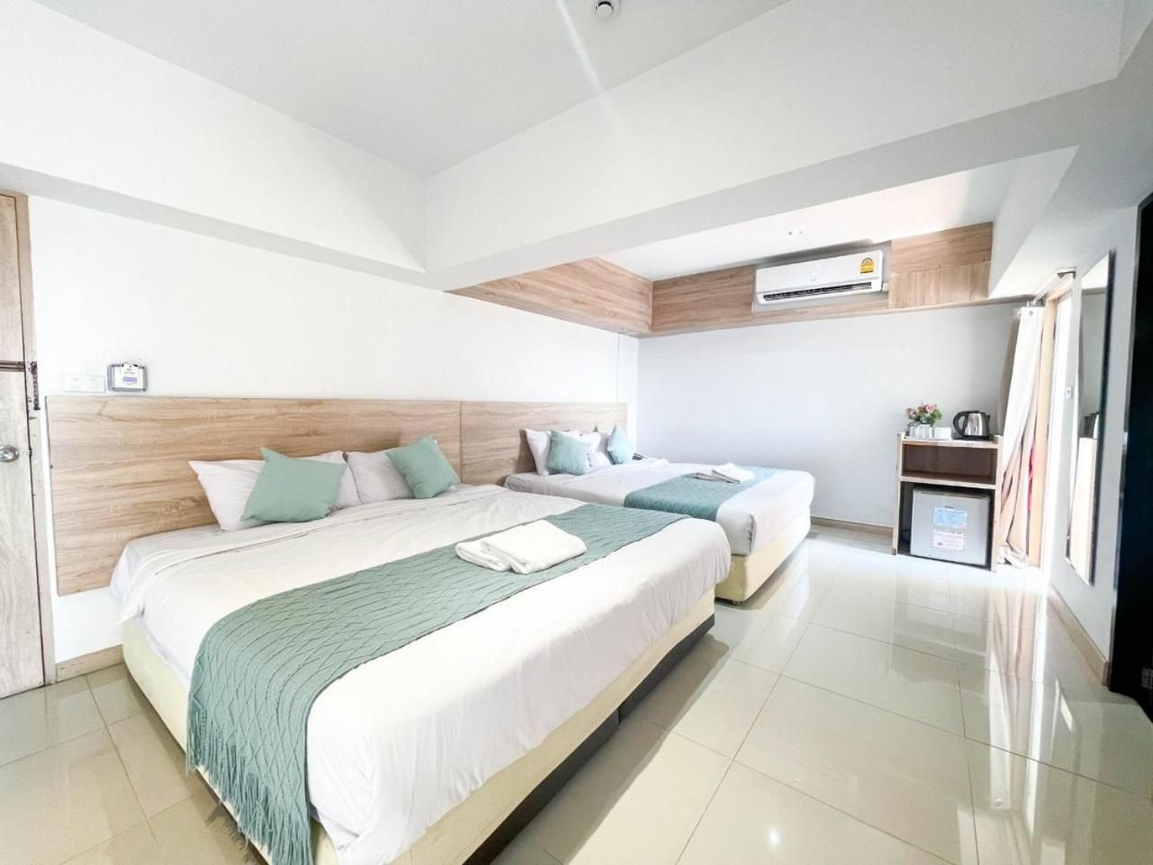 Family Room - 4 Adults