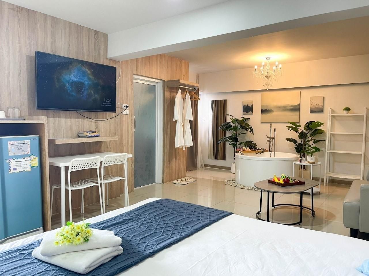 Premium Room, 1 King Bed