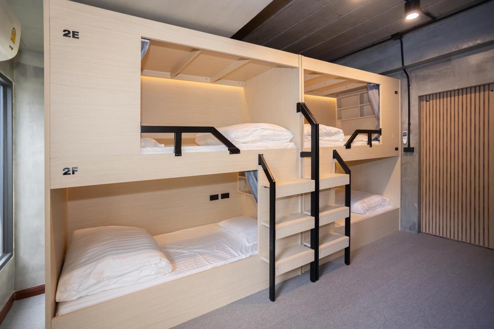 6-Bed Mixed Dormitory Room