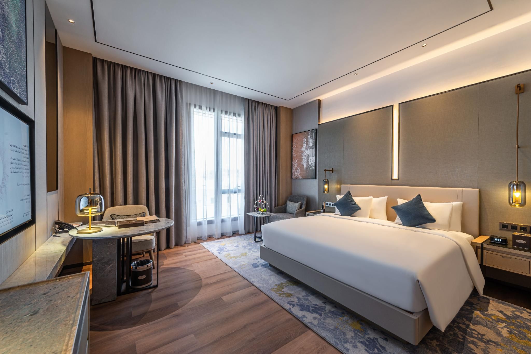 Deluxe King Room