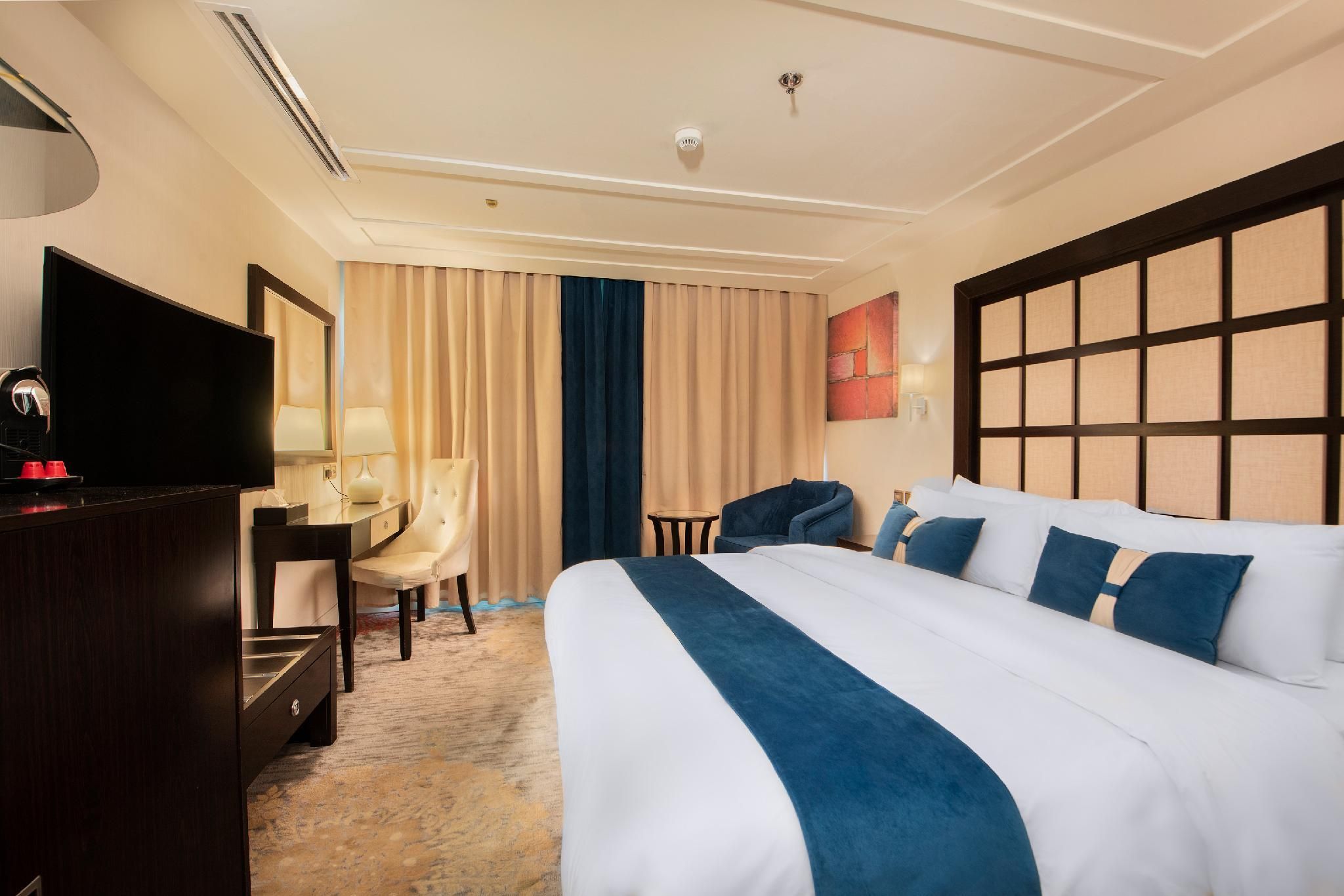Premium City View Room