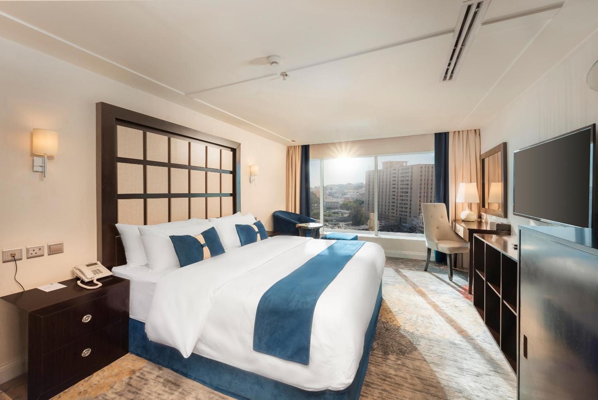 Premium Mountain View Double Room