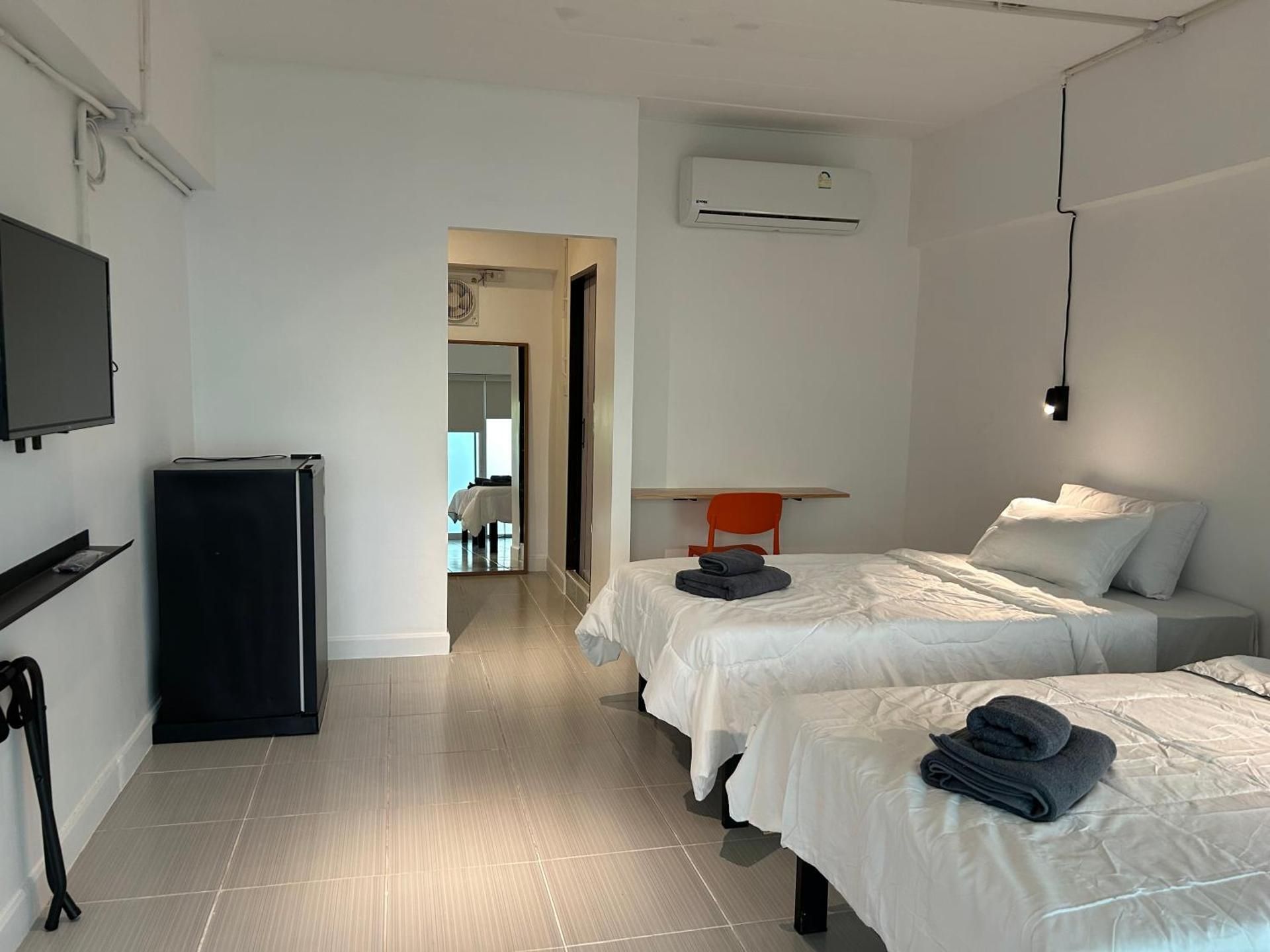 One-Bedroom Apartment - Non-Smoking
