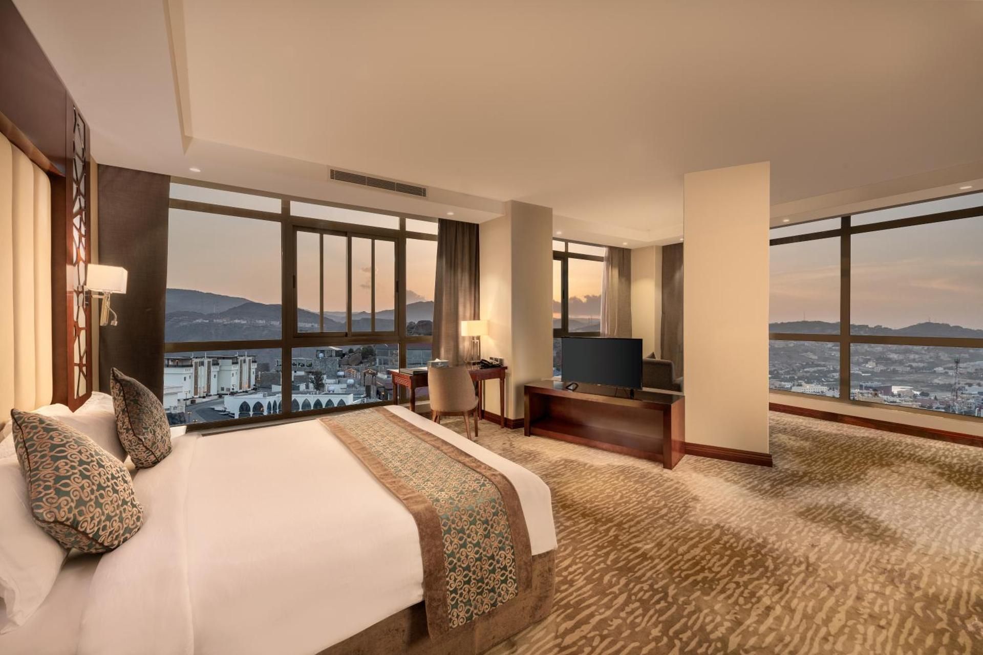 Superior Suite