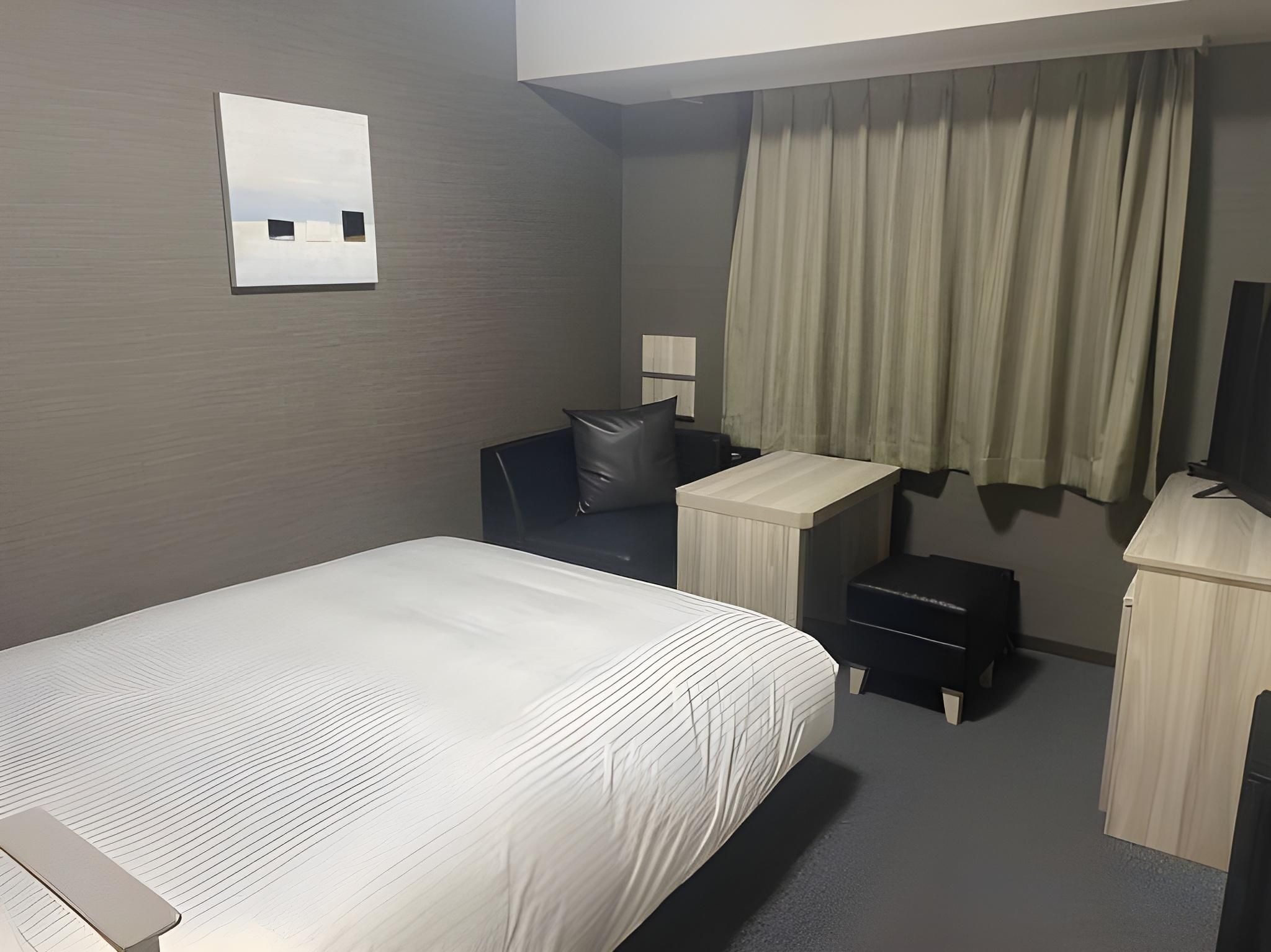 Semi Double Room - Smoking
