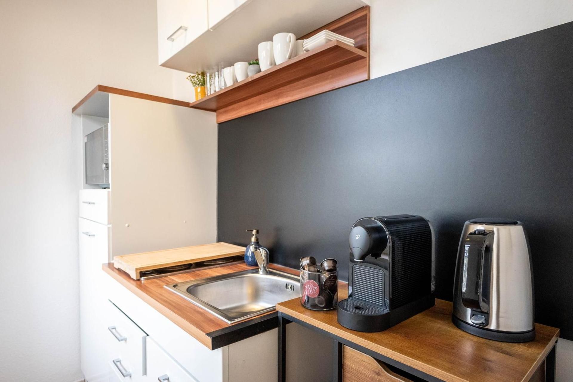 DELUXE APARTMENT