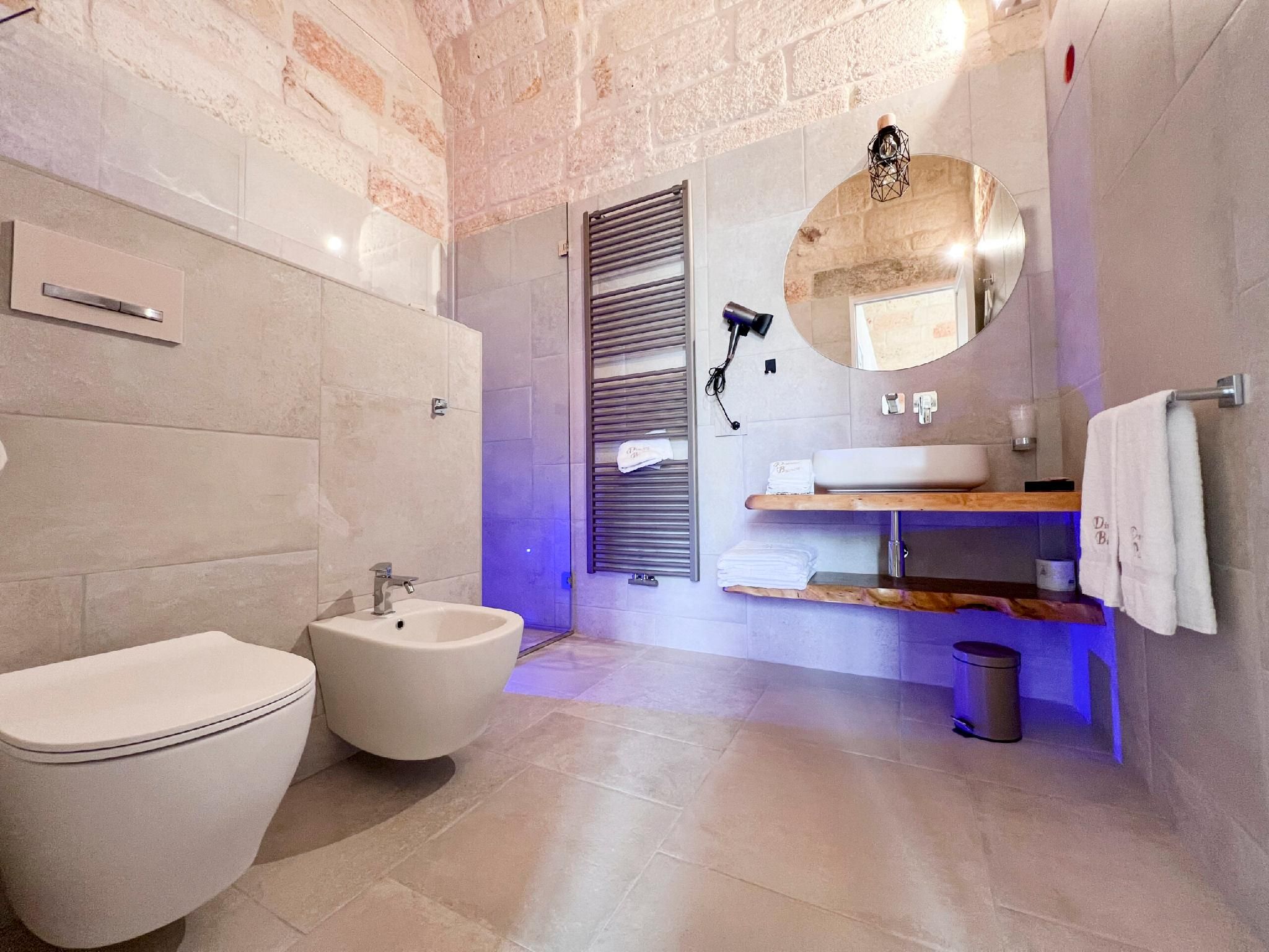 Dimora Bianca Luxury Suite Deluxe 3