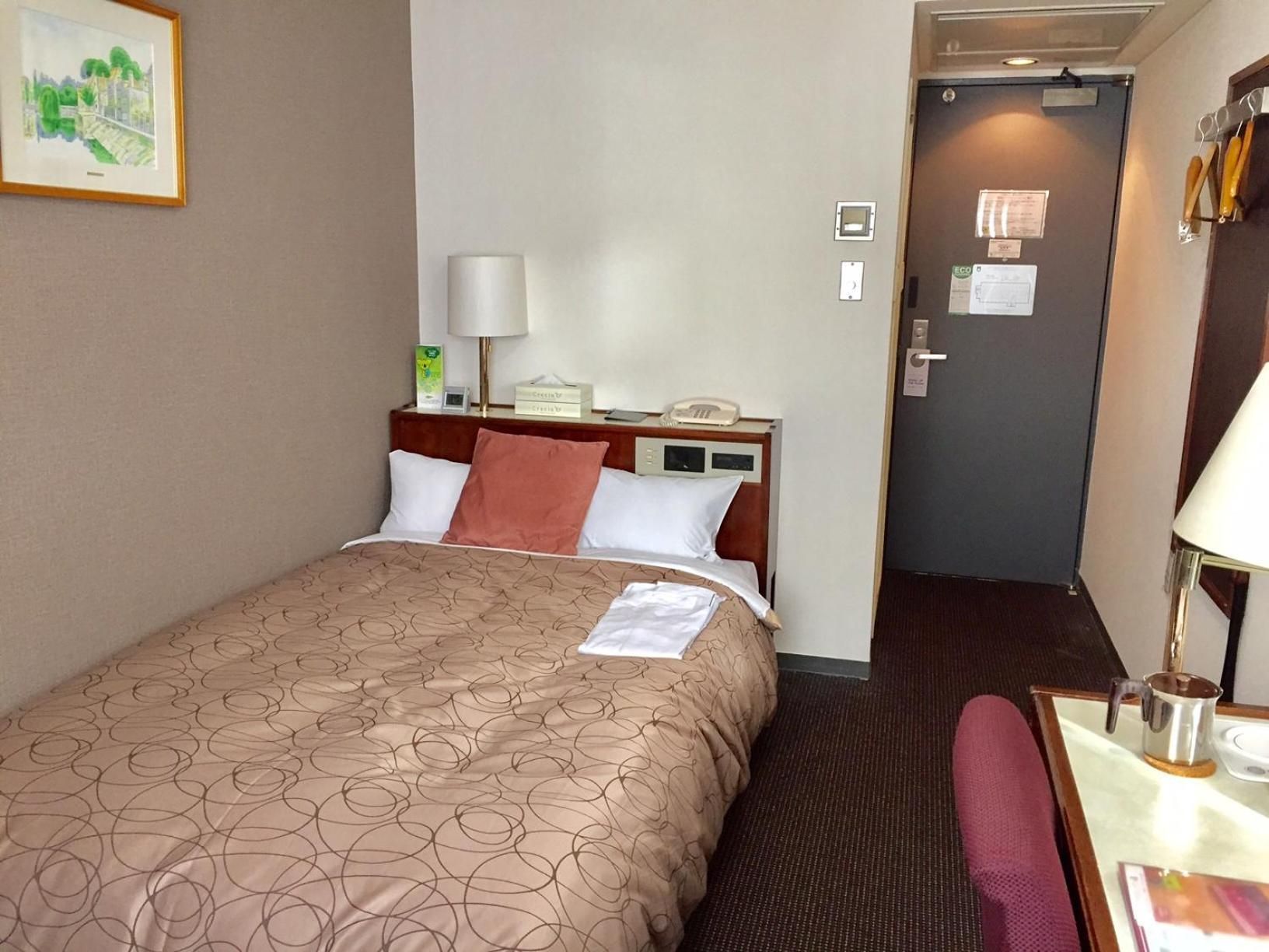 Semi-Double Room Non-Smoking