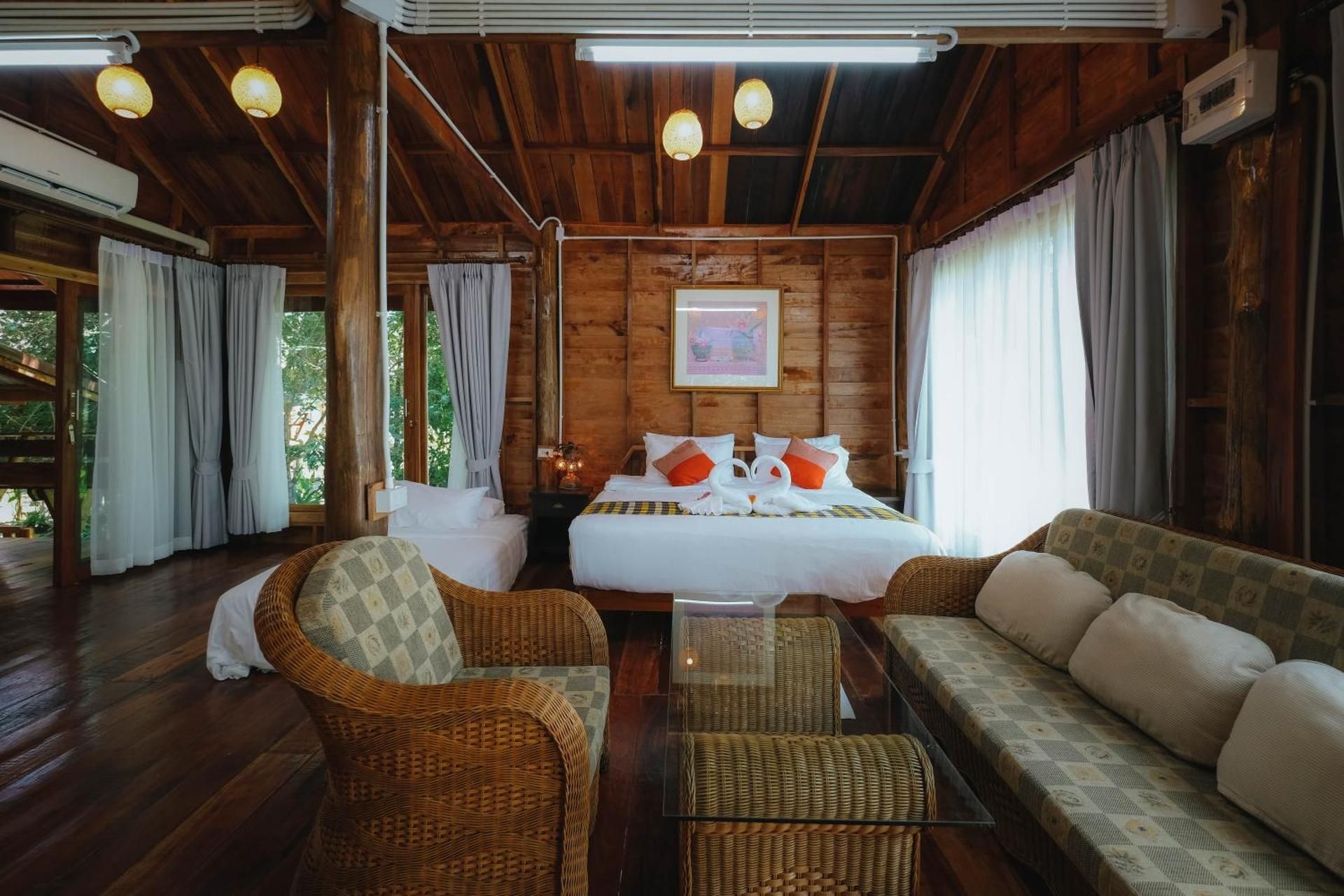Comfort Triple Room