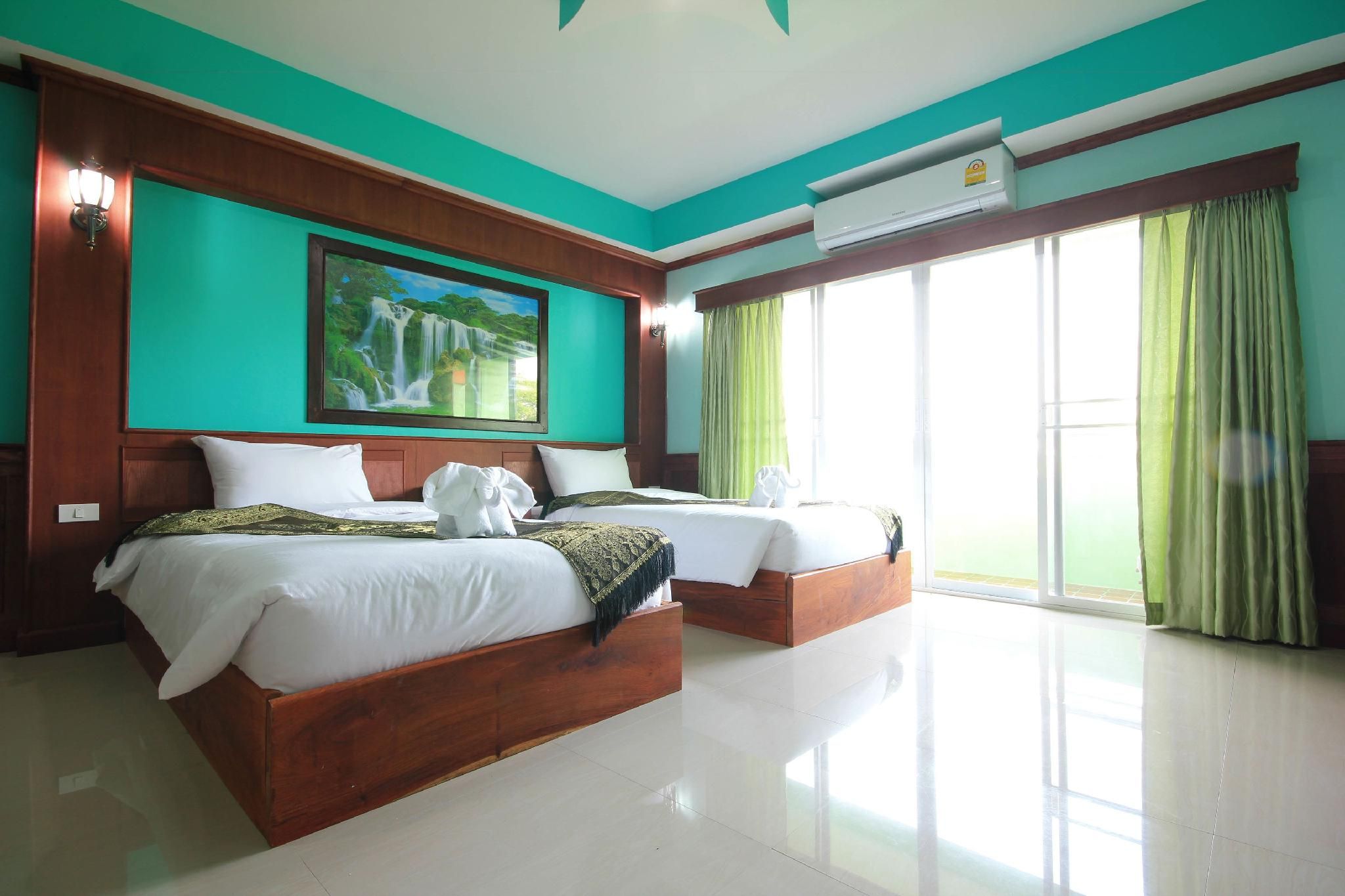 Hiso Place Hotel Superior Twin Room