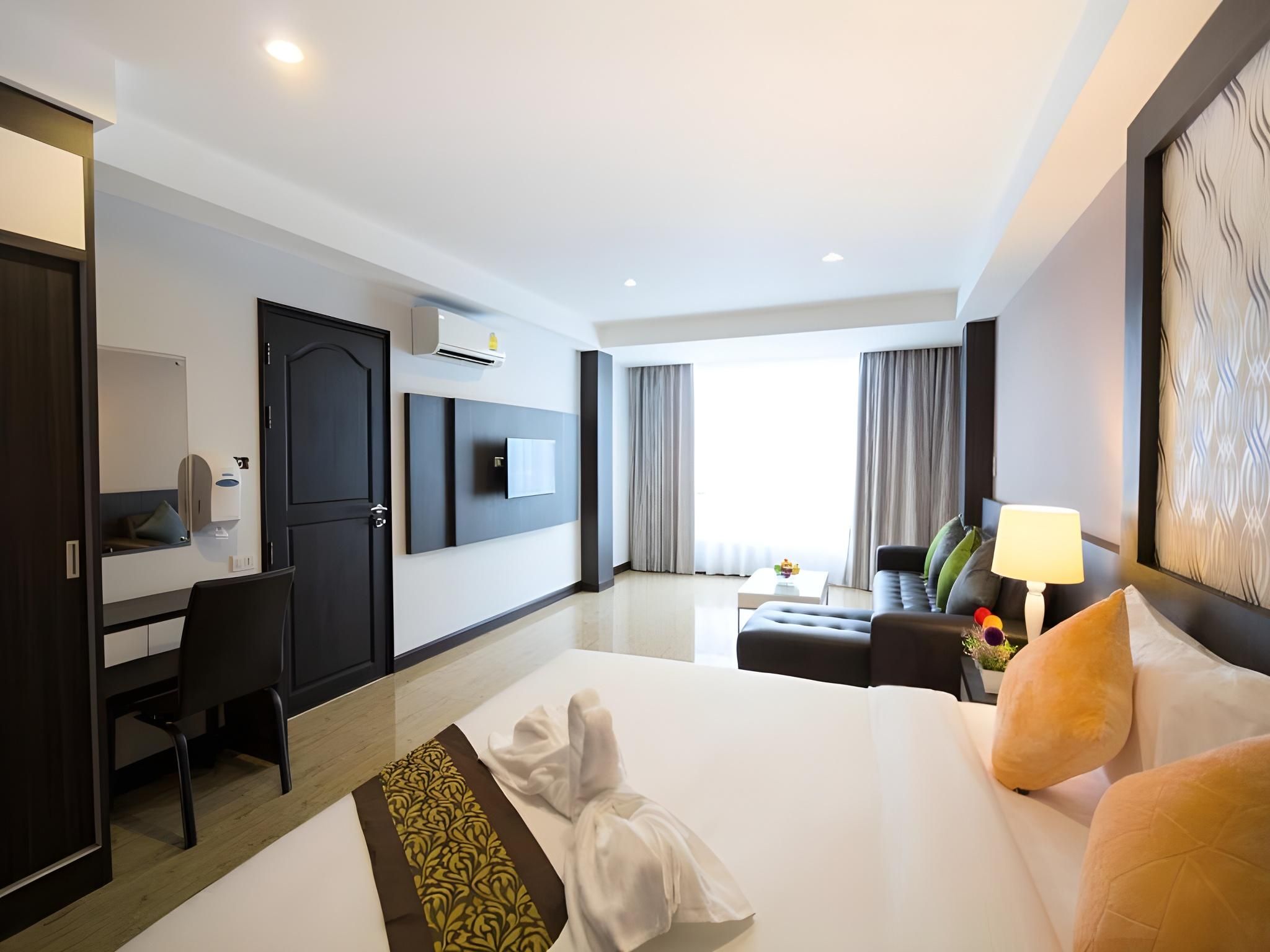 Connecting Room for 4 People - Non-Smoking