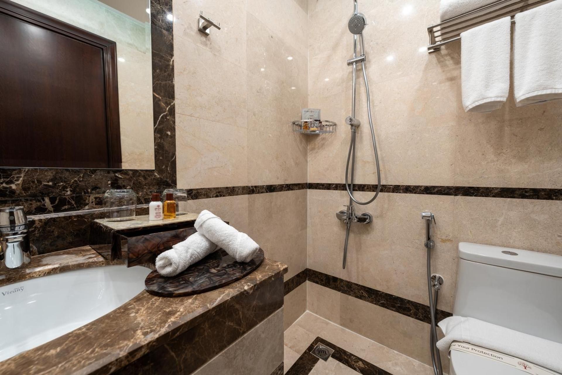 Superior King Room