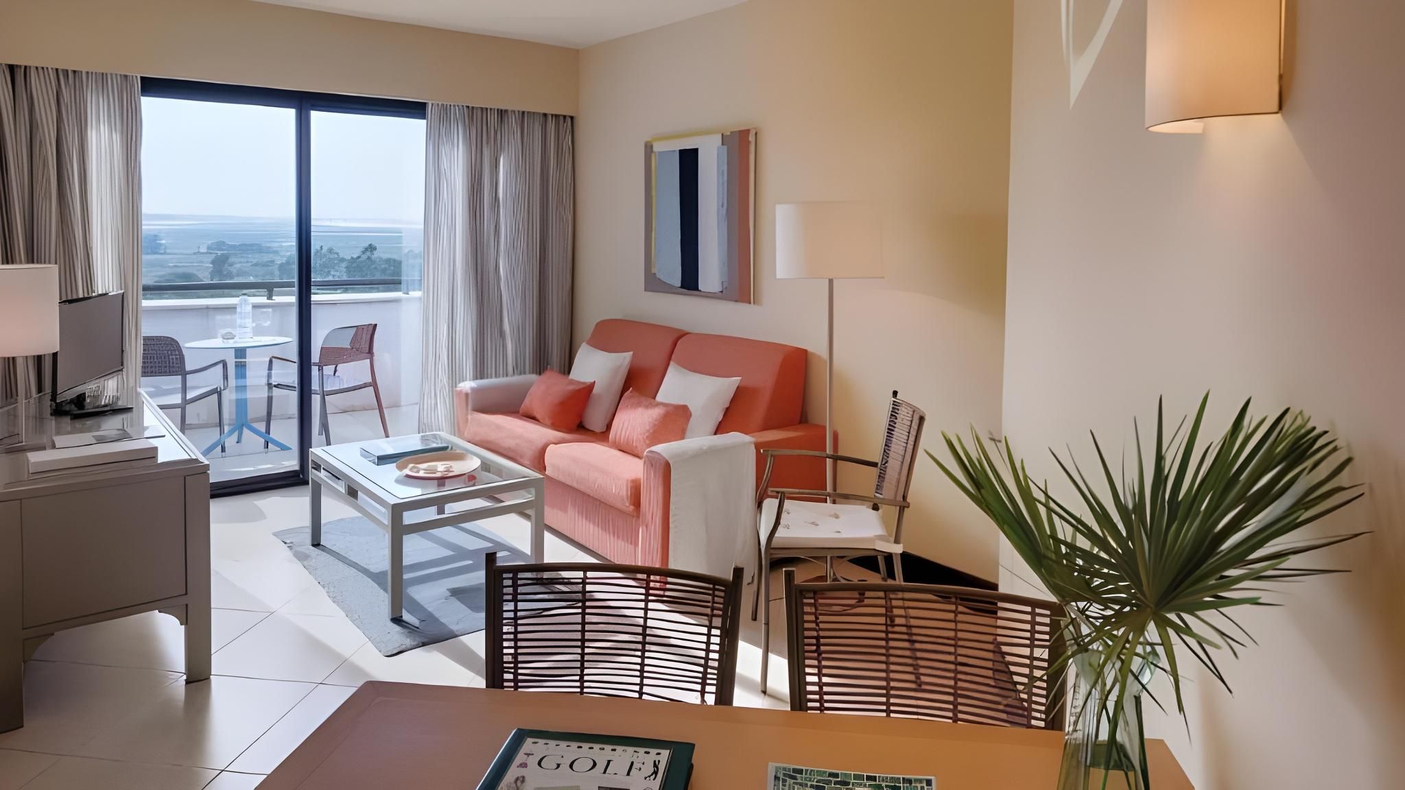 2-Bedroom Apartment for 5 Adults