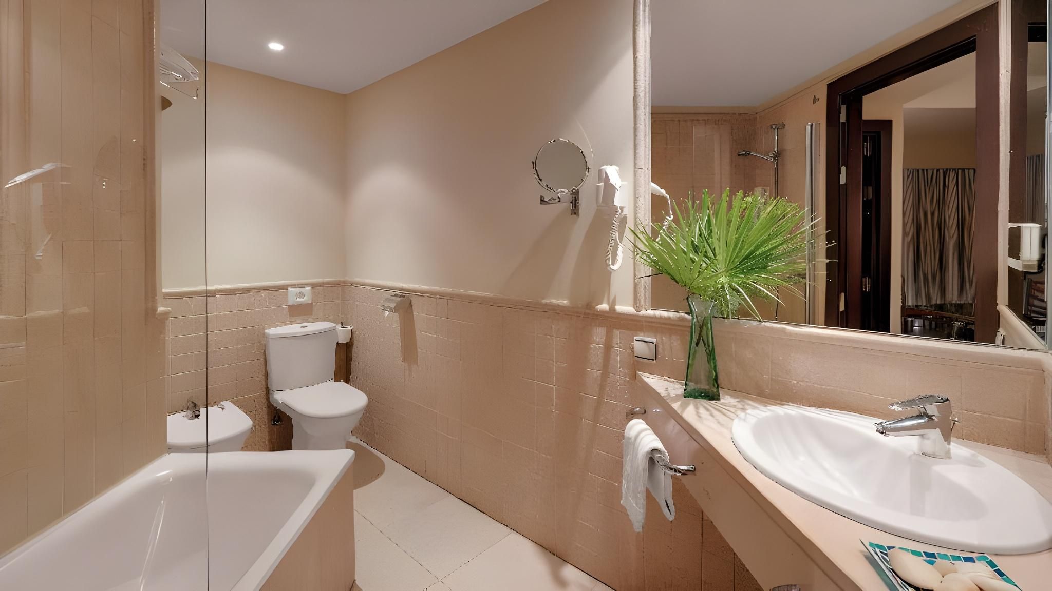 1-Bedroom Apartment for 2 Adults