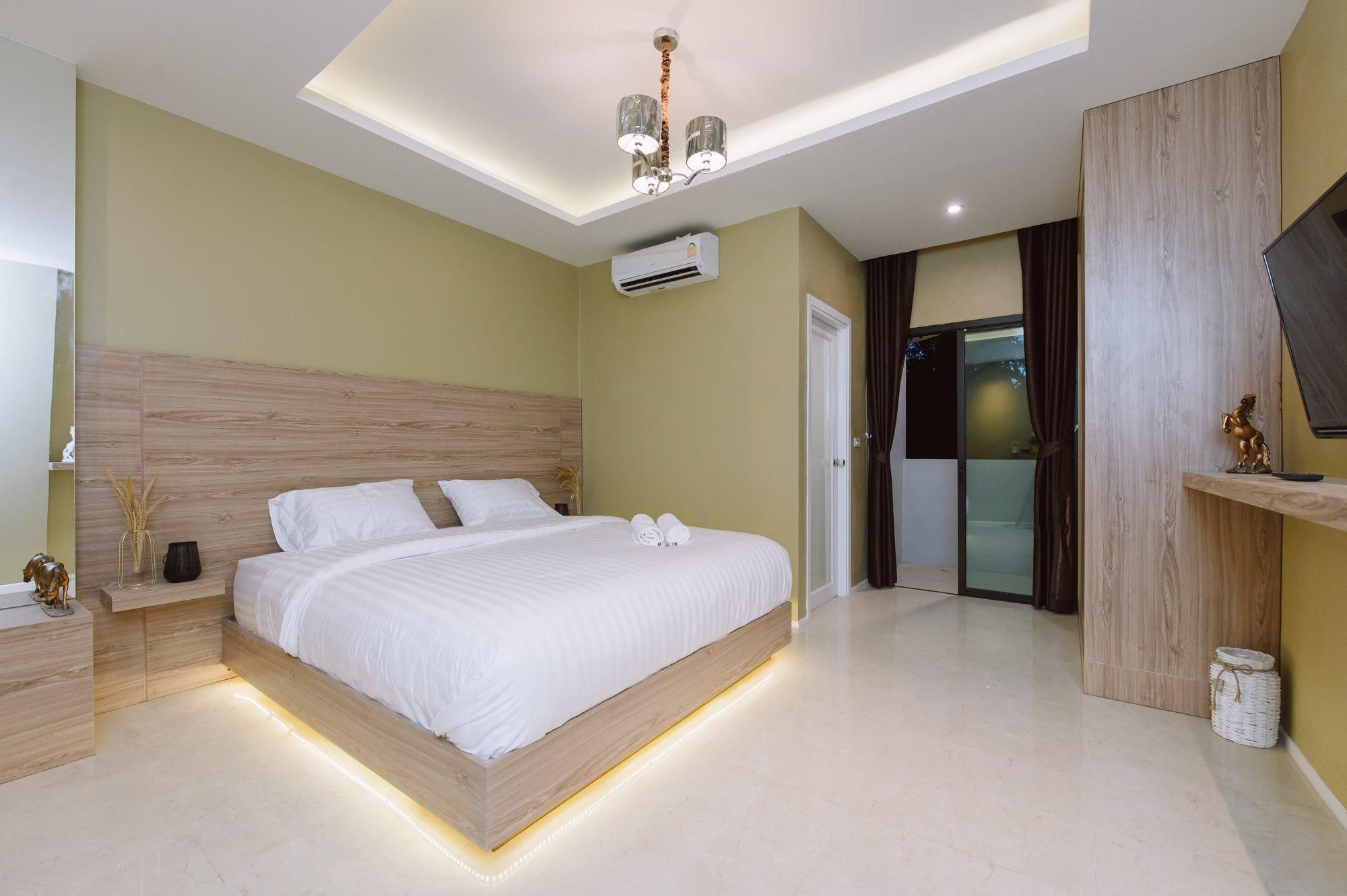 Superior King Bed Room