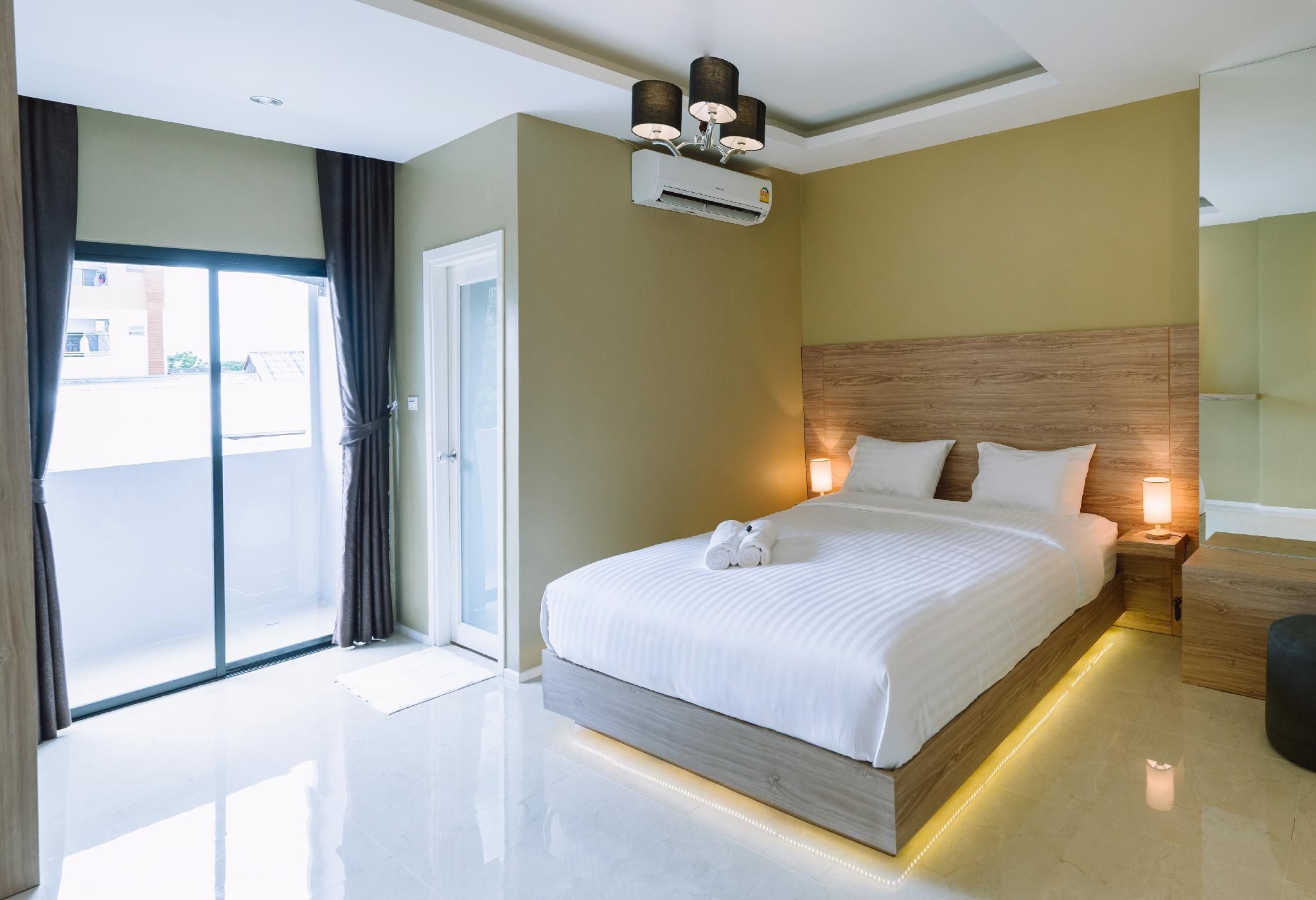 Superior King Bed Room
