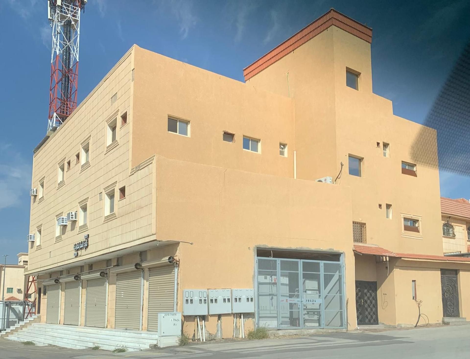 شقة مؤثثة بالكامل مع غرفتين نوم