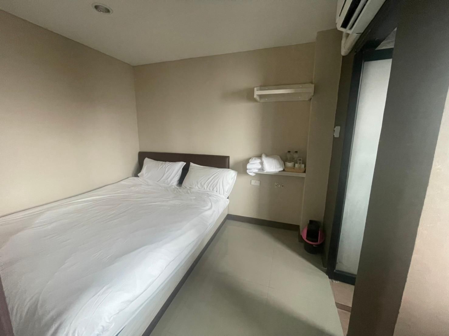 Poompimaan House Single Standard