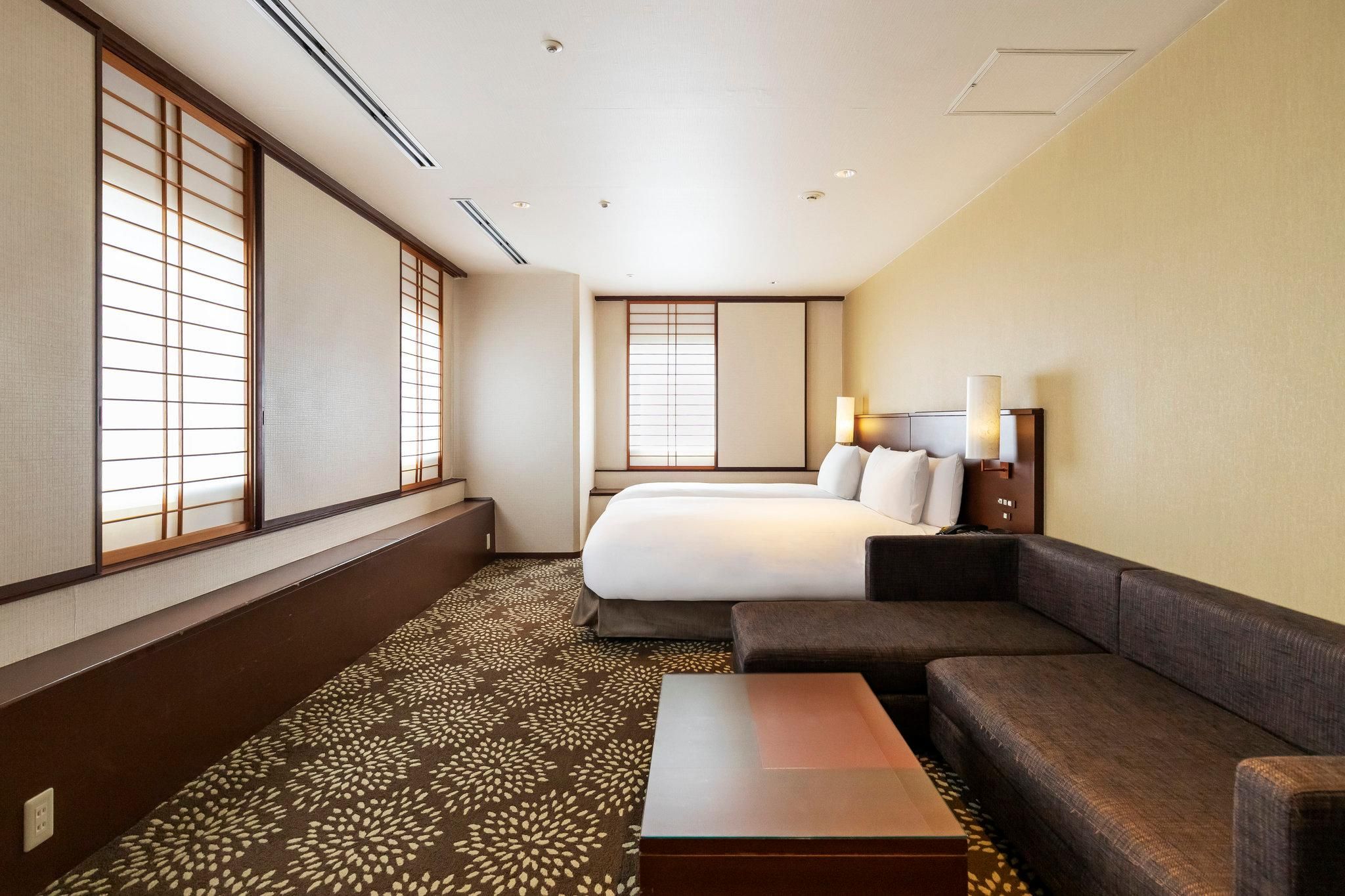 2 Single Bed Suite Non-Smoking