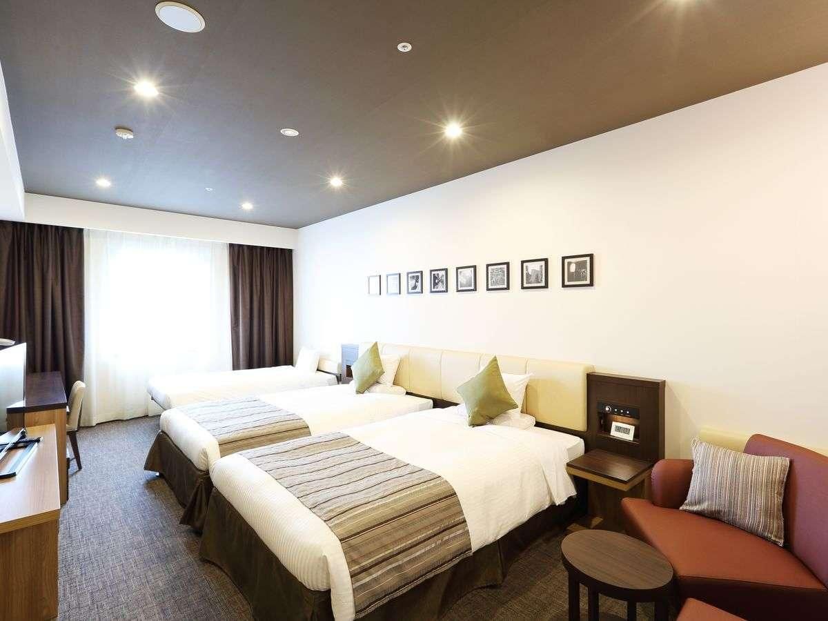 Eco Plan, Deluxe Triple, Non-Smoking, Housekeeping is Optional with Additional Cost
