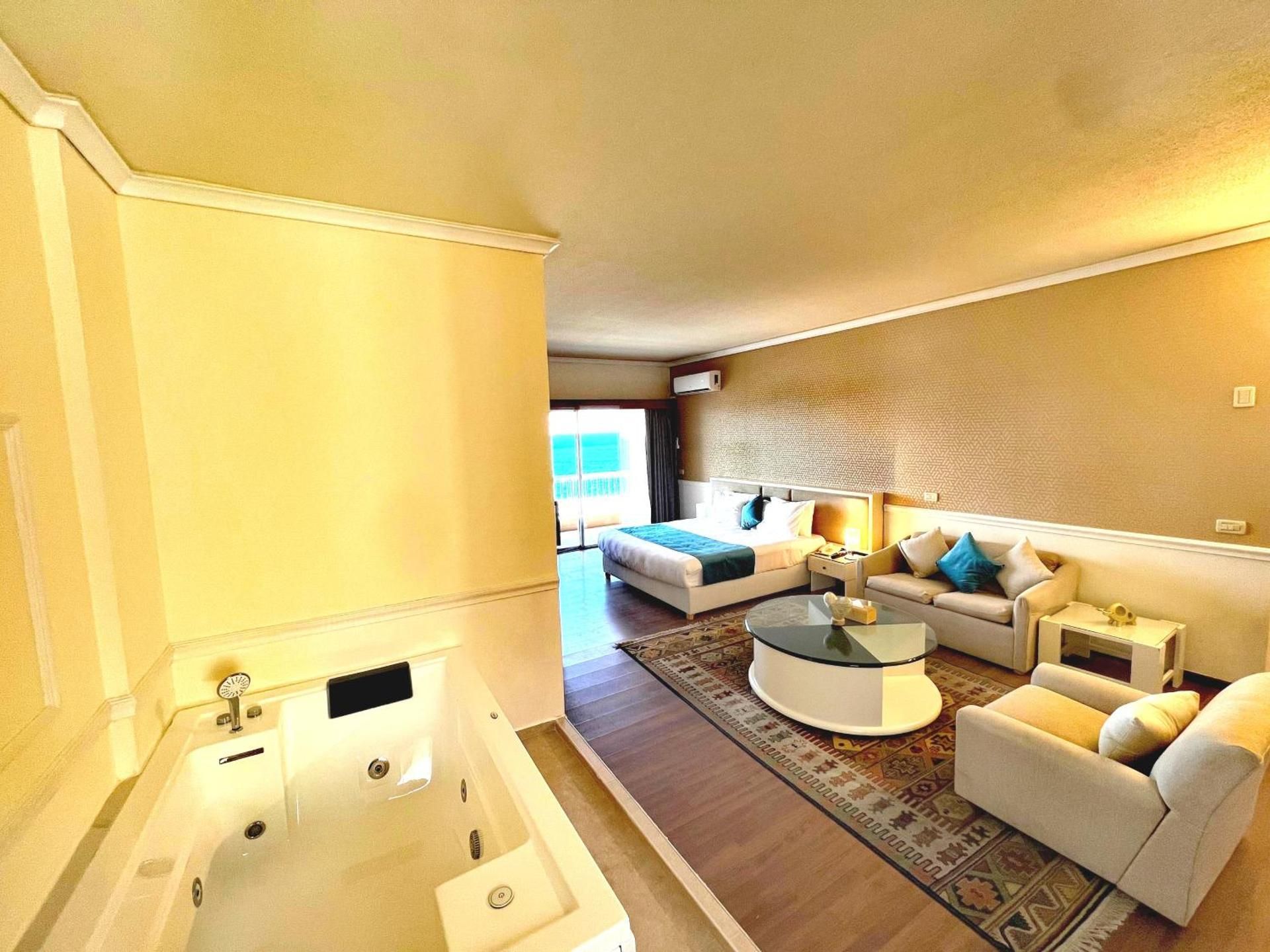 Superior Suite with Sea View