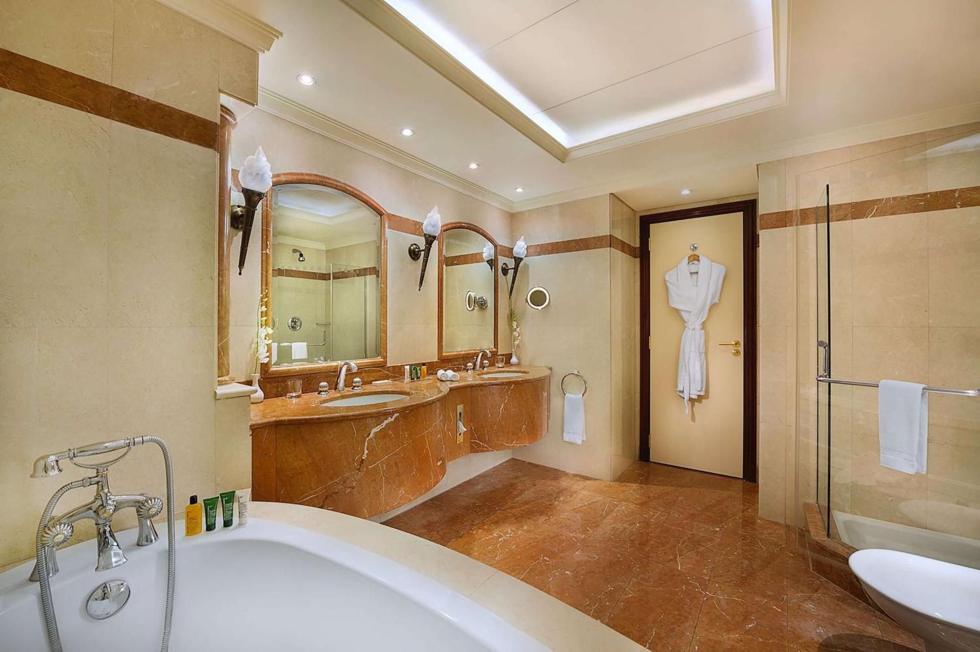 Executive King Suite