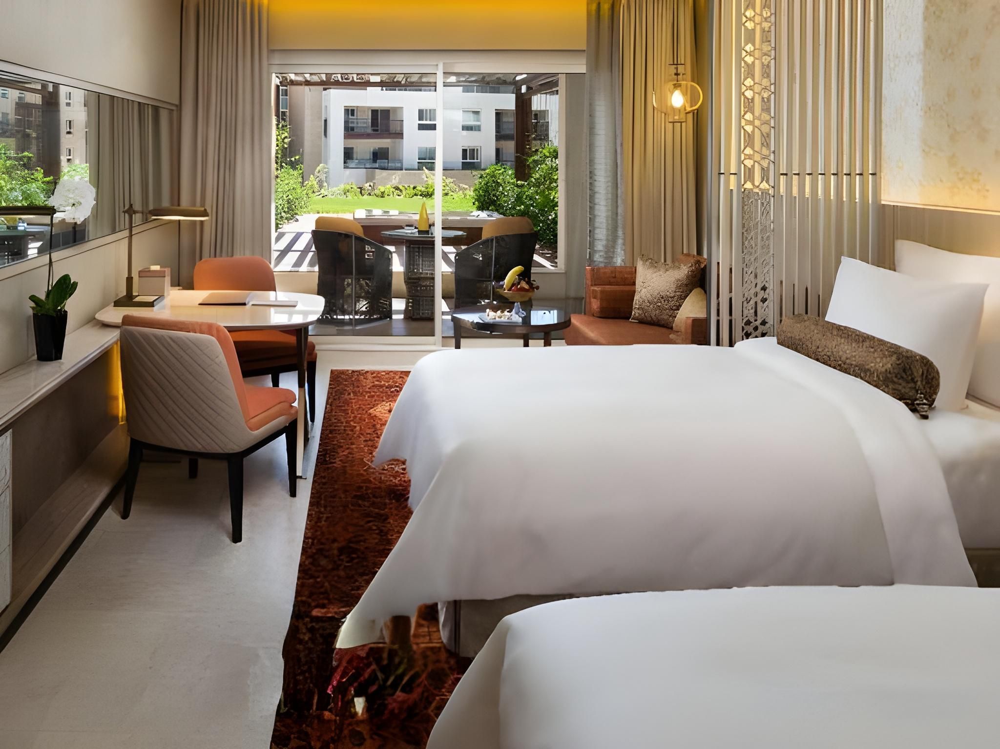 Grand Deluxe Private Jacuzzi Room Twin