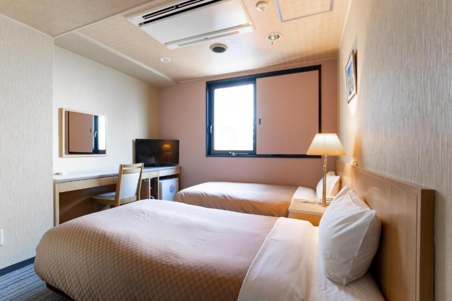 Main Building Twin Room - Smoking