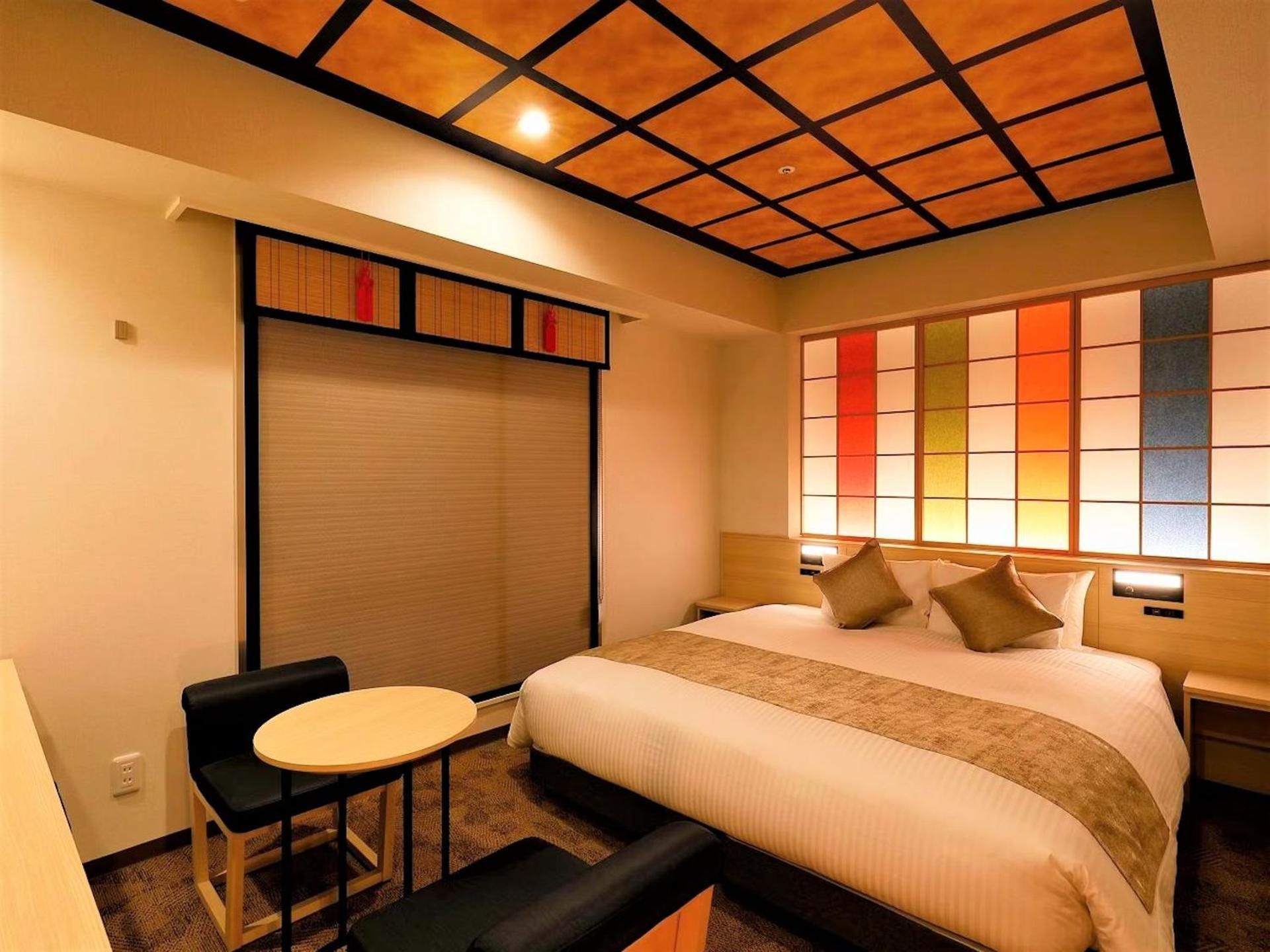Concept Double Room with Shower - Non-Smoking