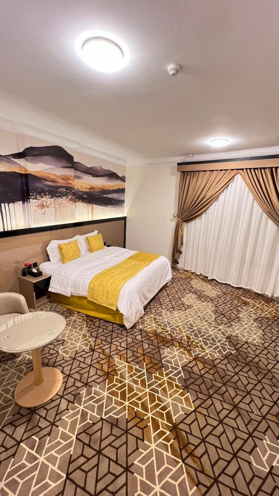 capital guest Double Room 2