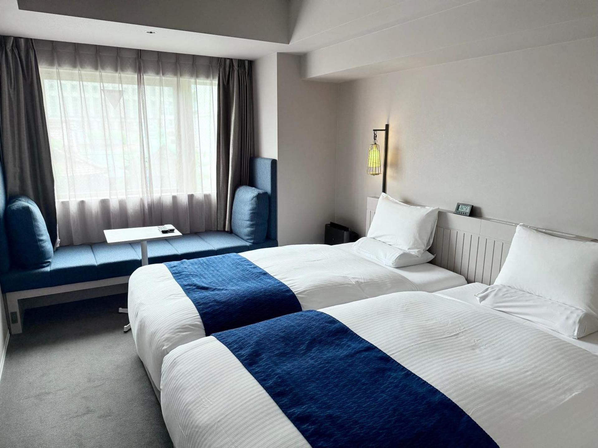 Hollywood Twin Room