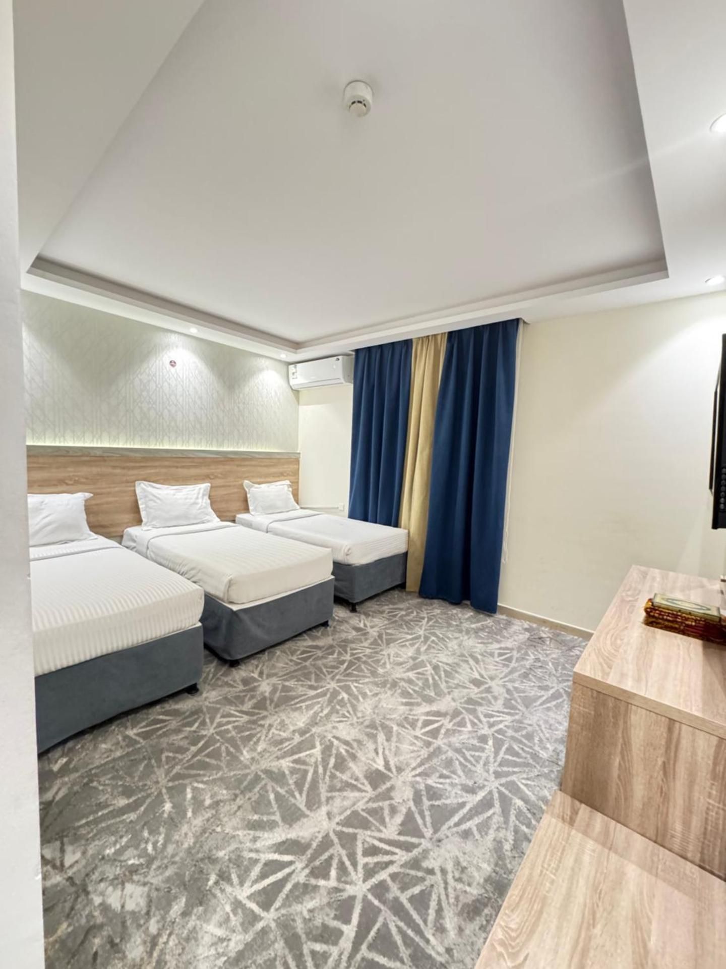 Triple Room with Private Bathroom