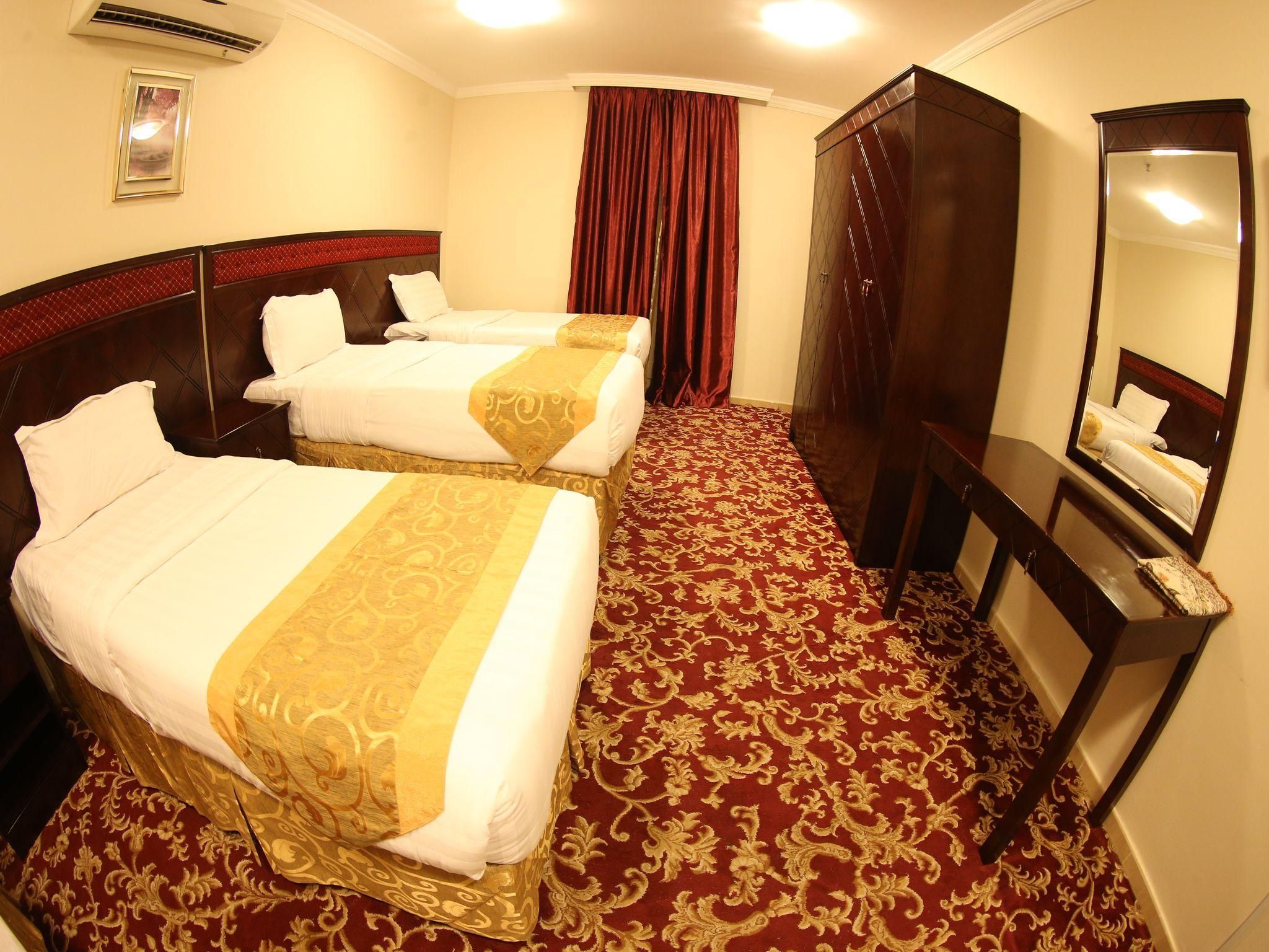 Golden Manafea Hotel Triple Room 2