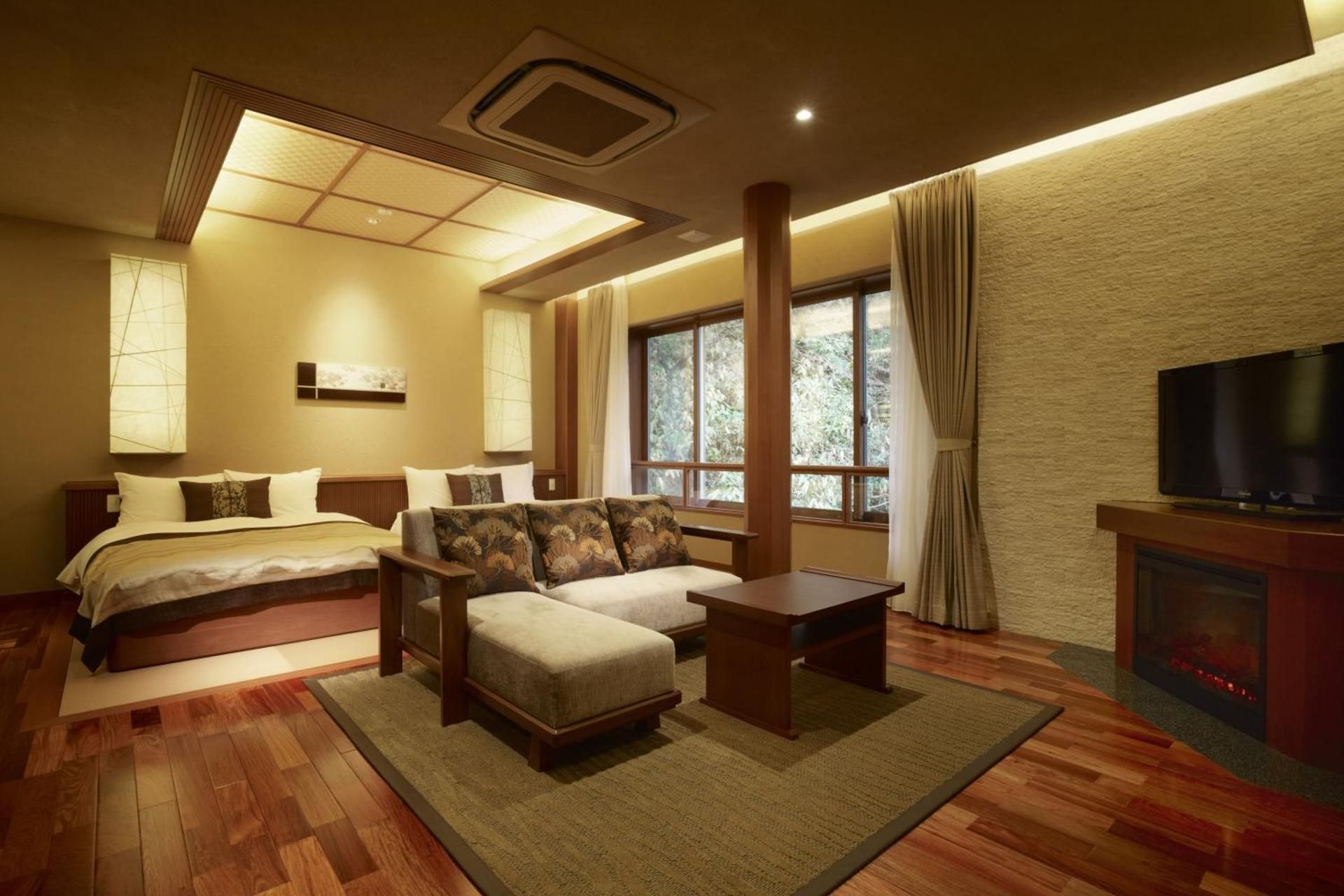 Western-style room with a seasonal Kaiseki dinner and Japanese breakfast