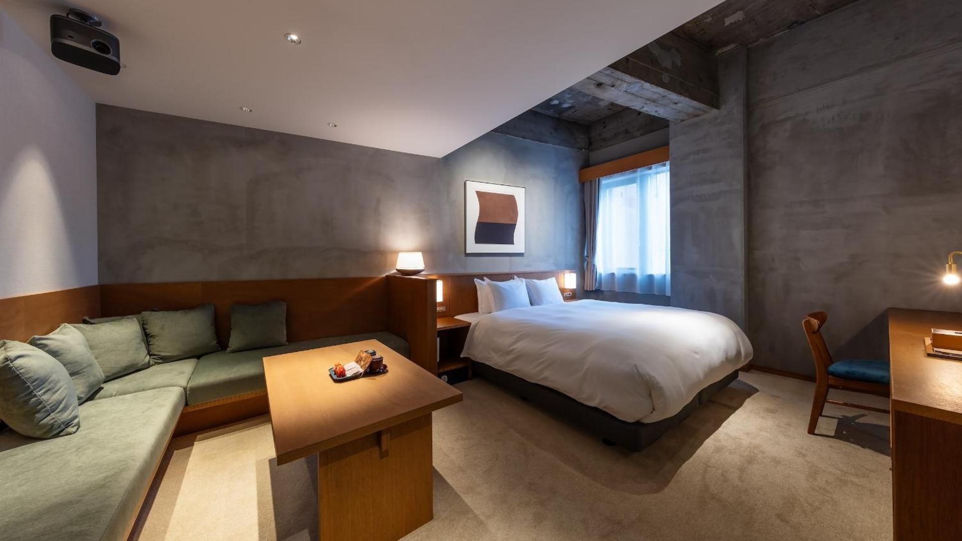 Superior King Room