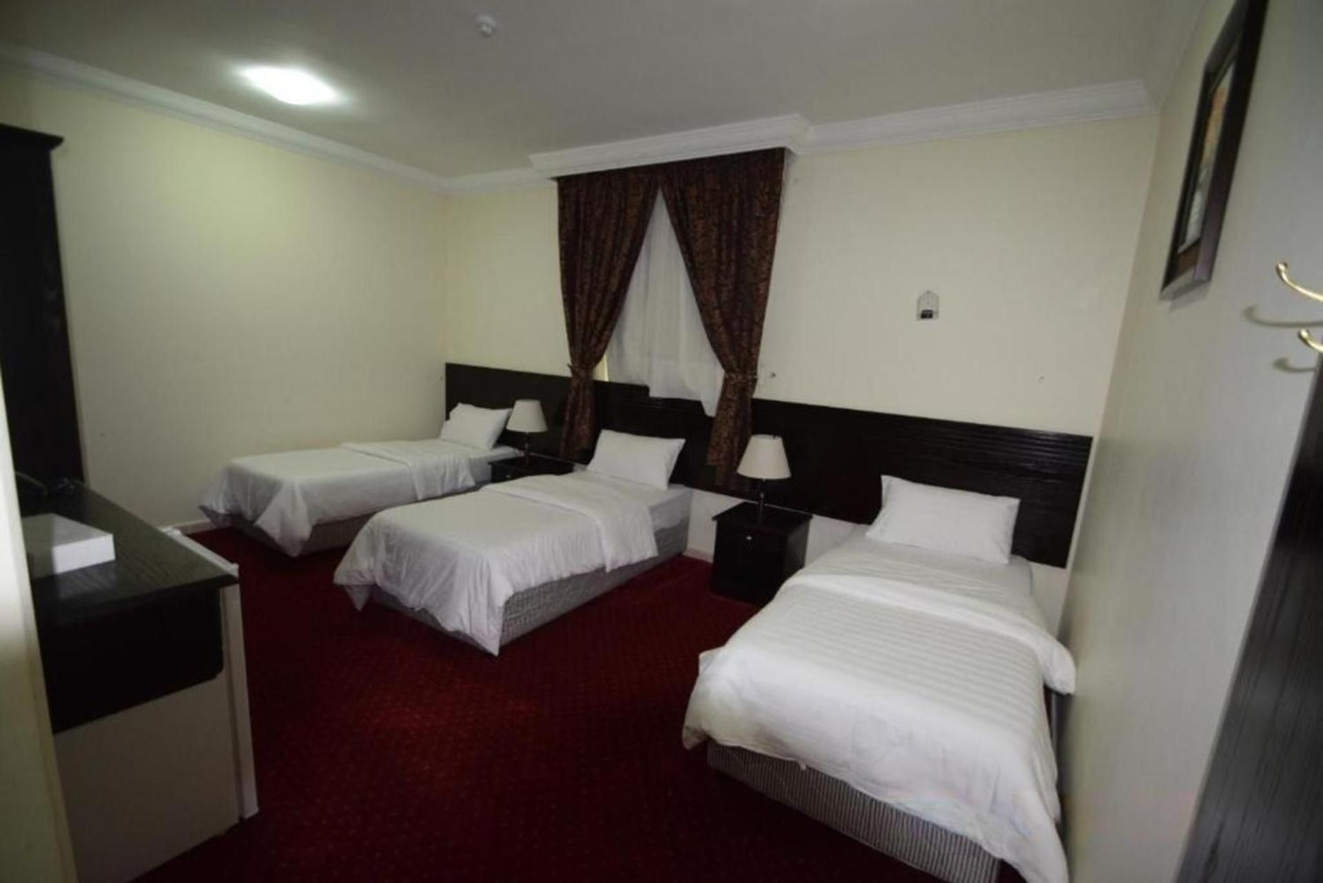 Royal Al Mashaer Hotel Basic Triple Room 3