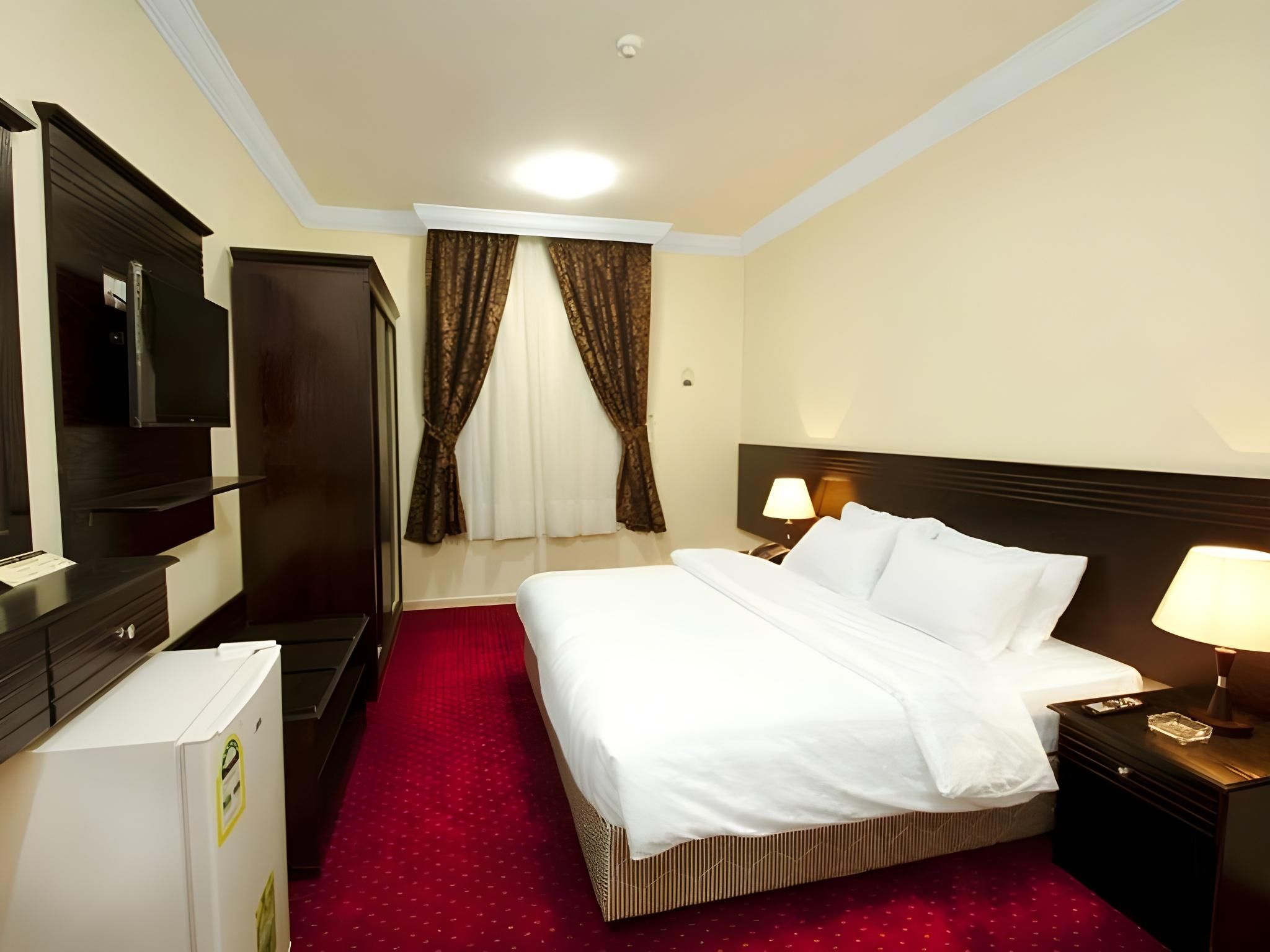 Royal Al Mashaer Hotel Basic Triple Room
